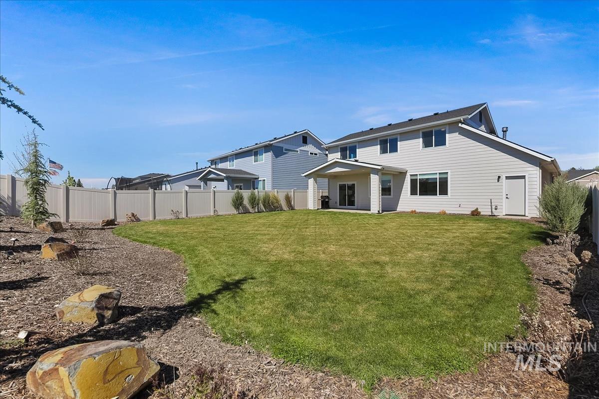 8881 W Snow Wolf Dr, Star, Idaho 83669, 3 Bedrooms, 2.5 Bathrooms, Residential For Sale, Price $550,000, 98981219