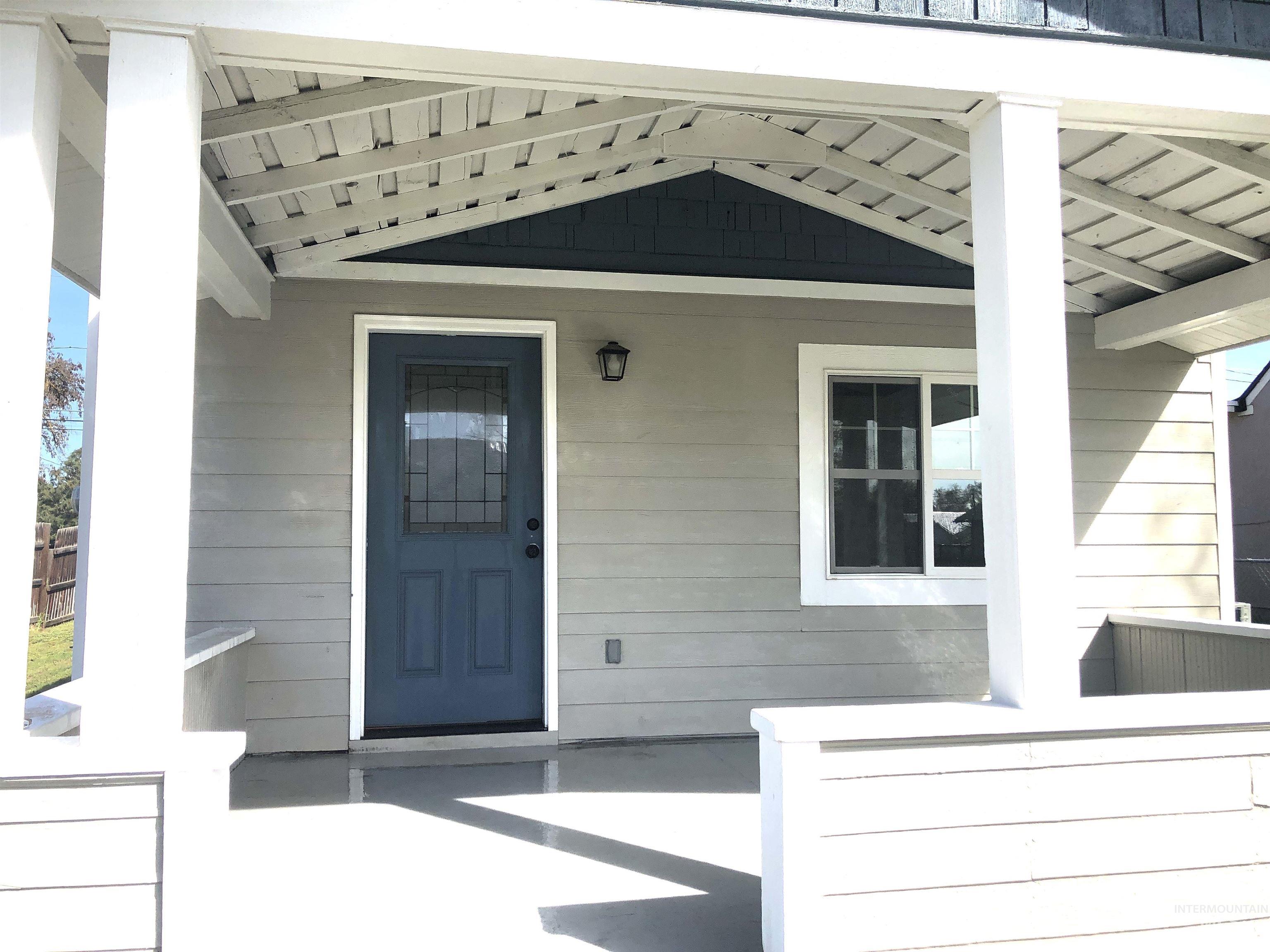 717 10th St., Clarkston, Washington 99403, 2 Bedrooms, 1 Bathroom, Residential For Sale, Price $210,000, 98981222