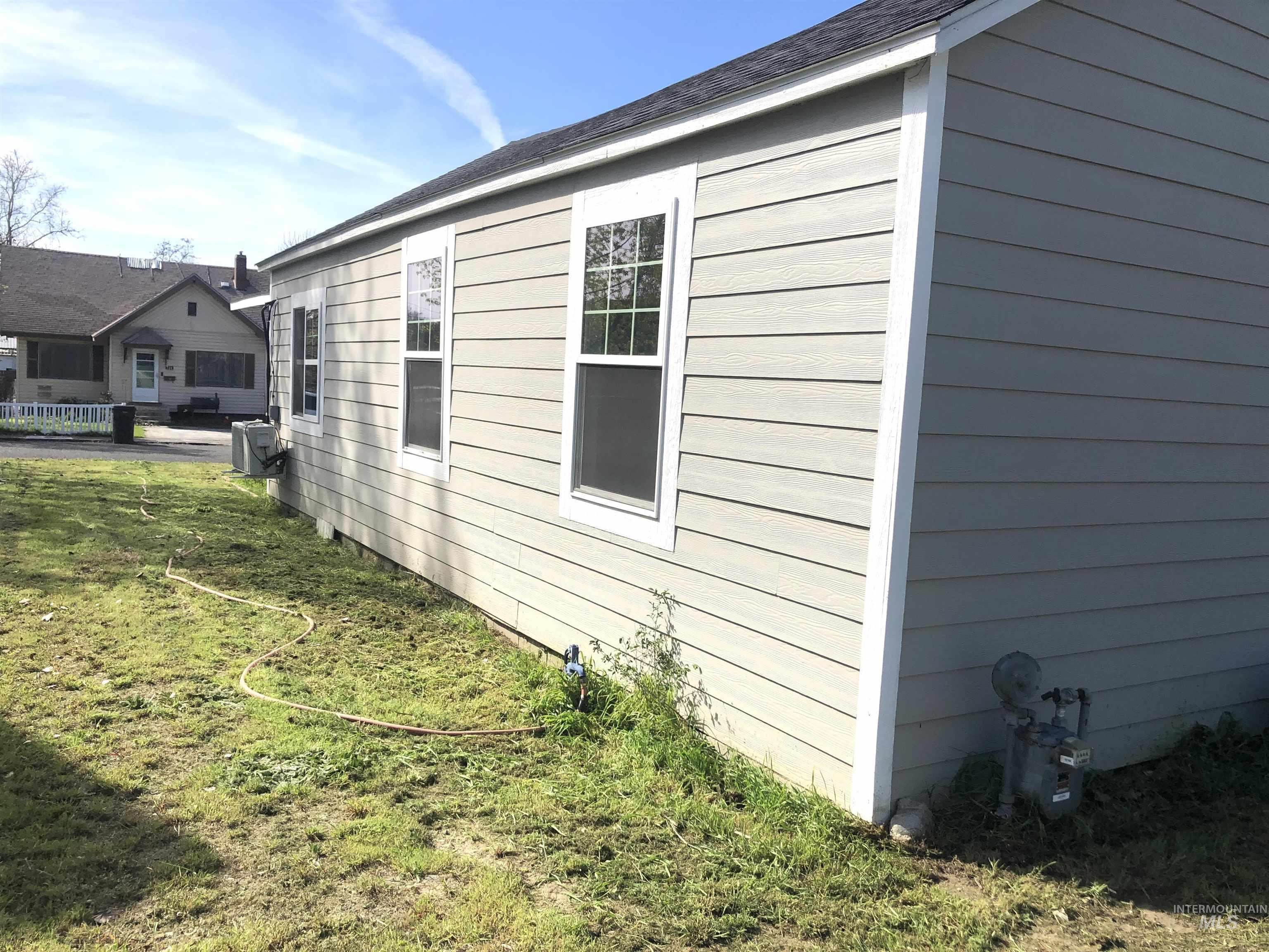 717 10th St., Clarkston, Washington 99403, 2 Bedrooms, 1 Bathroom, Residential For Sale, Price $210,000, 98981222