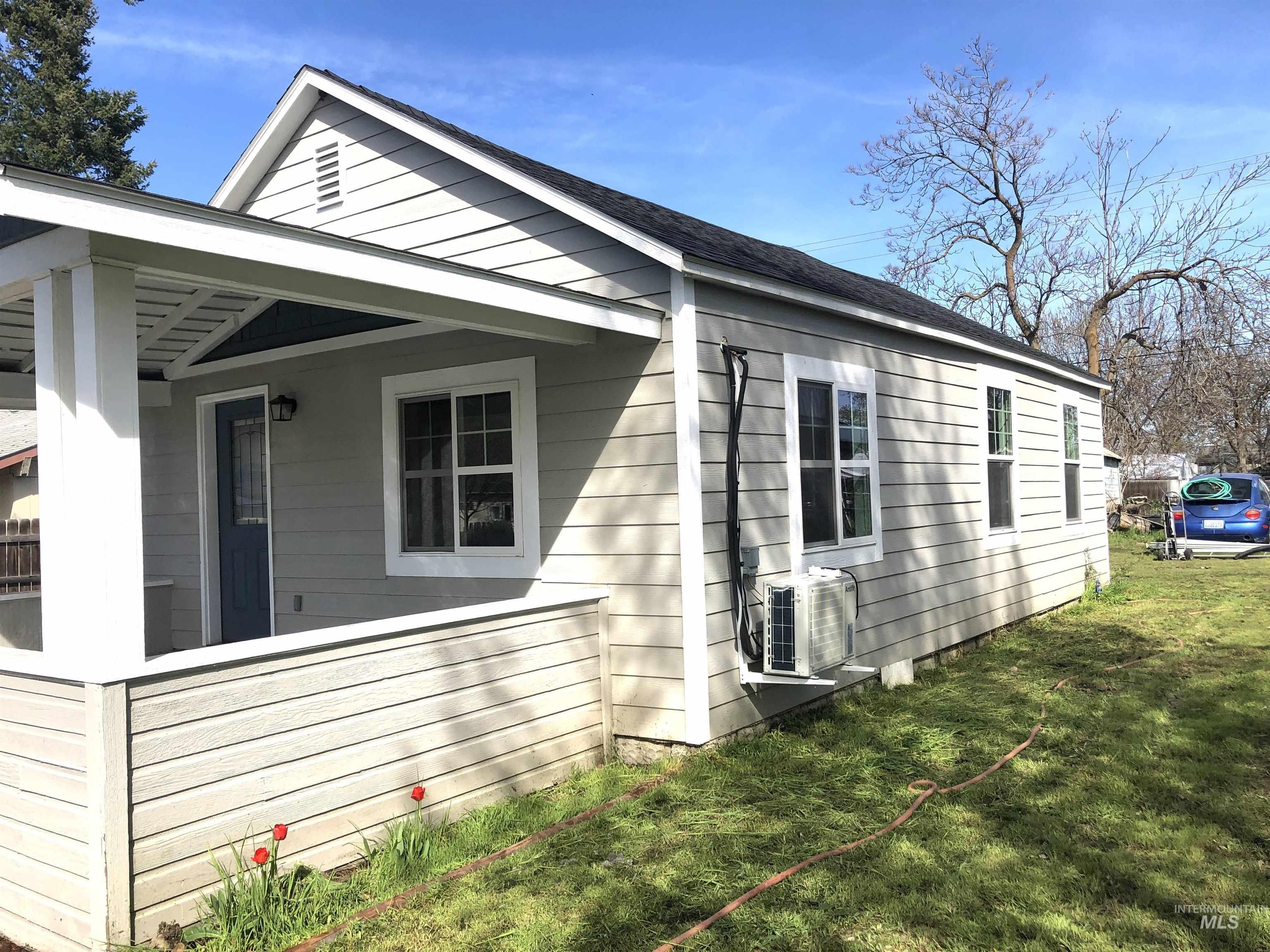 717 10th St., Clarkston, Washington 99403, 2 Bedrooms, 1 Bathroom, Residential For Sale, Price $210,000, 98981222