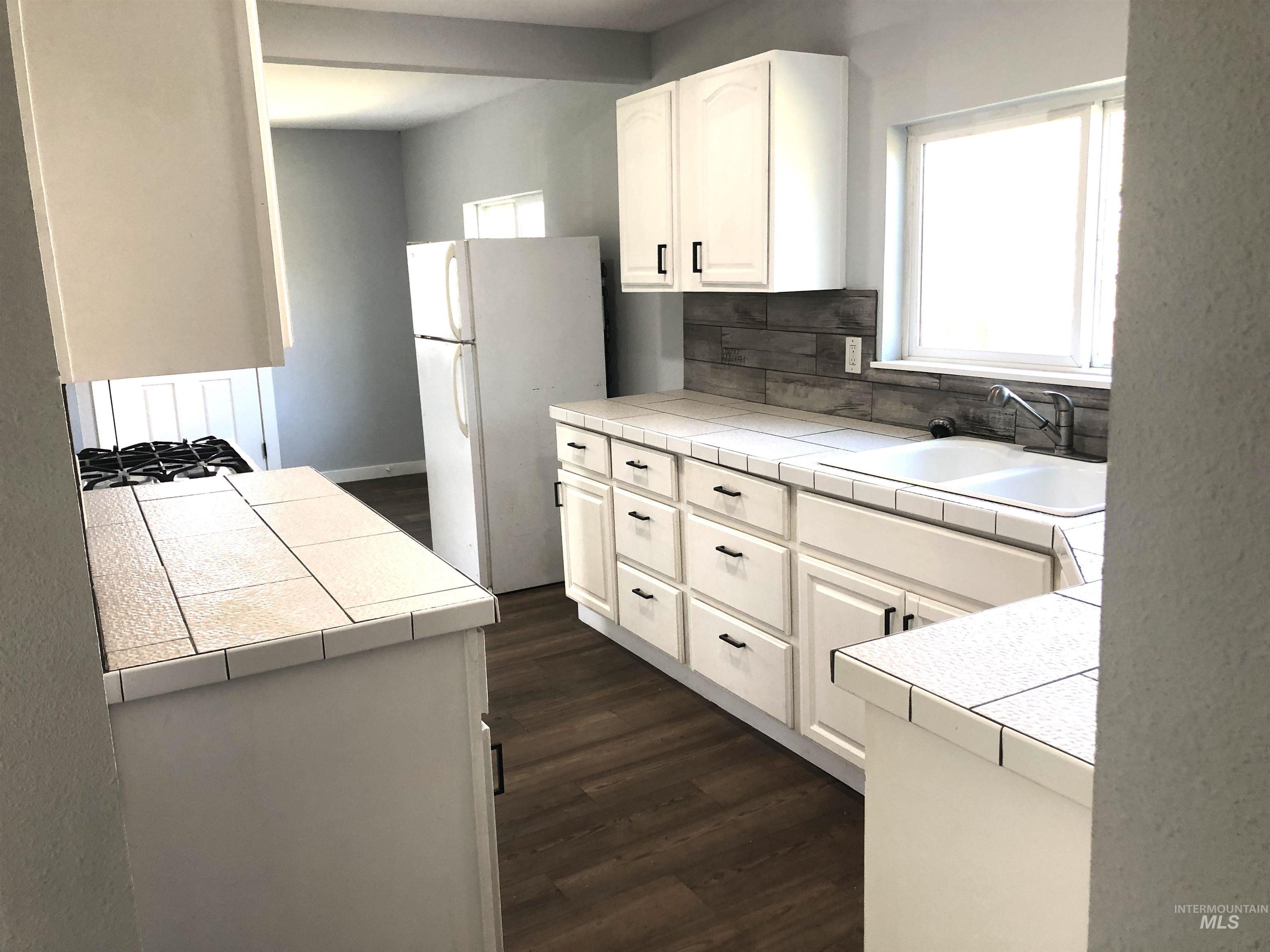 717 10th St., Clarkston, Washington 99403, 2 Bedrooms, 1 Bathroom, Residential For Sale, Price $210,000, 98981222