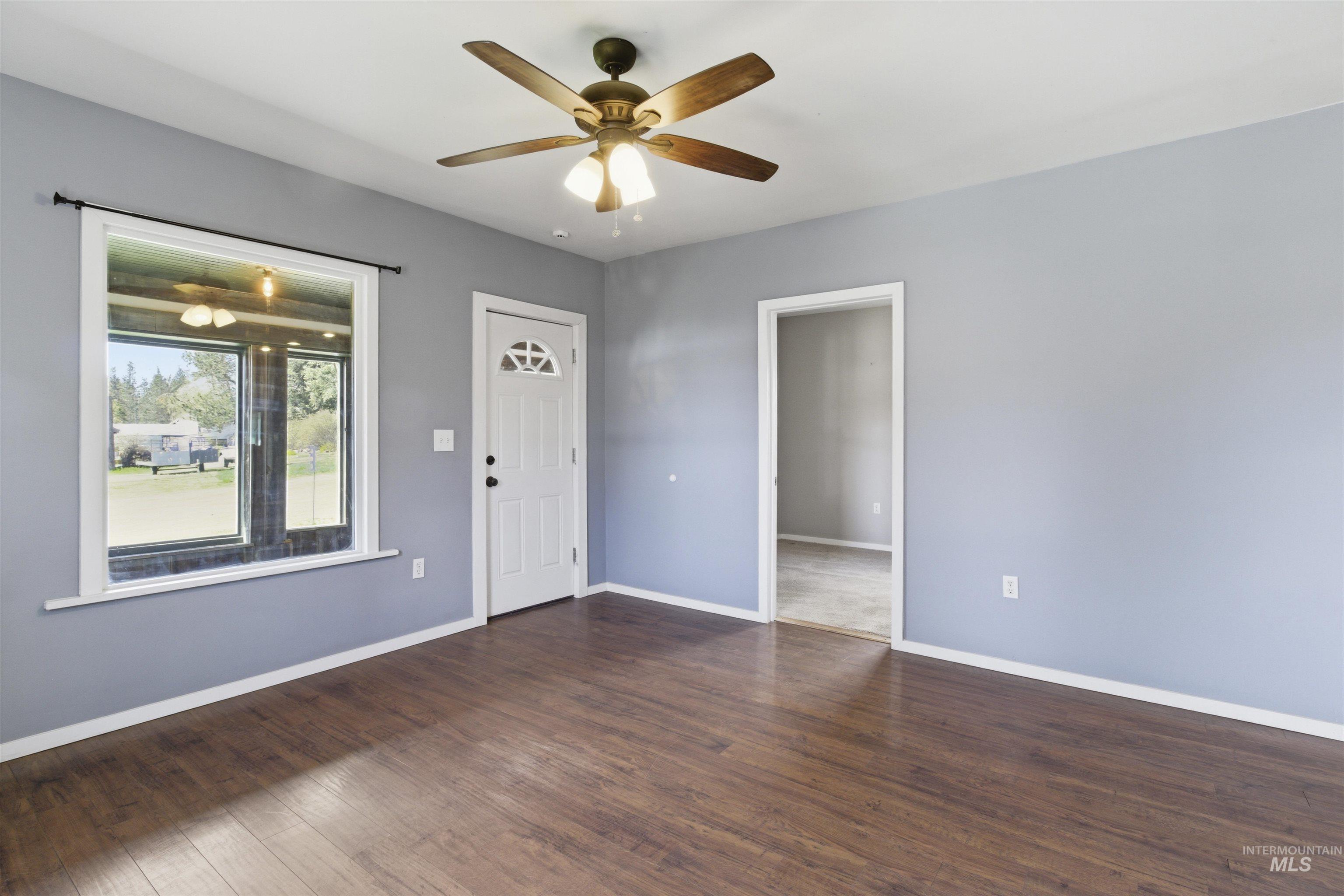 600 Main St, Deary, Idaho 83832, 2 Bedrooms, 2 Bathrooms, Residential For Sale, Price $315,000, 98981224