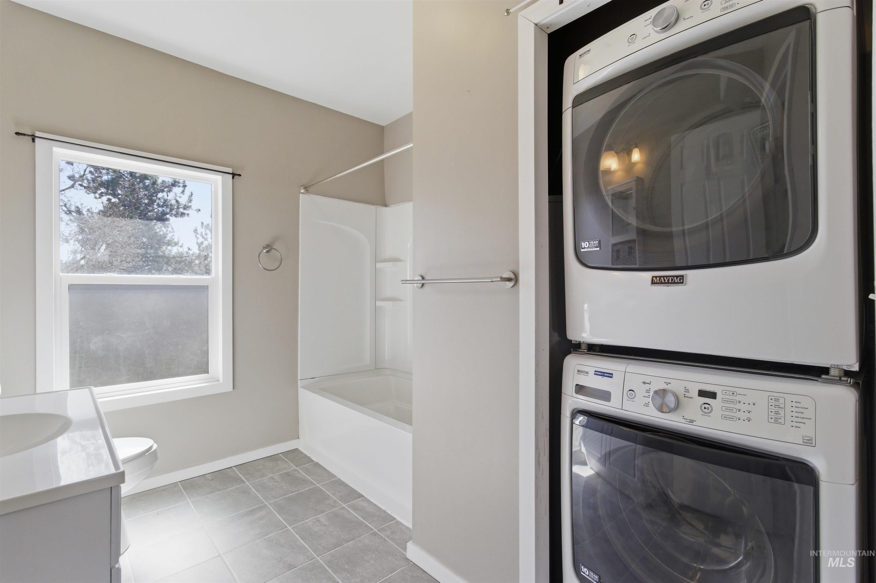 600 Main St, Deary, Idaho 83832, 2 Bedrooms, 2 Bathrooms, Residential For Sale, Price $315,000, 98981224