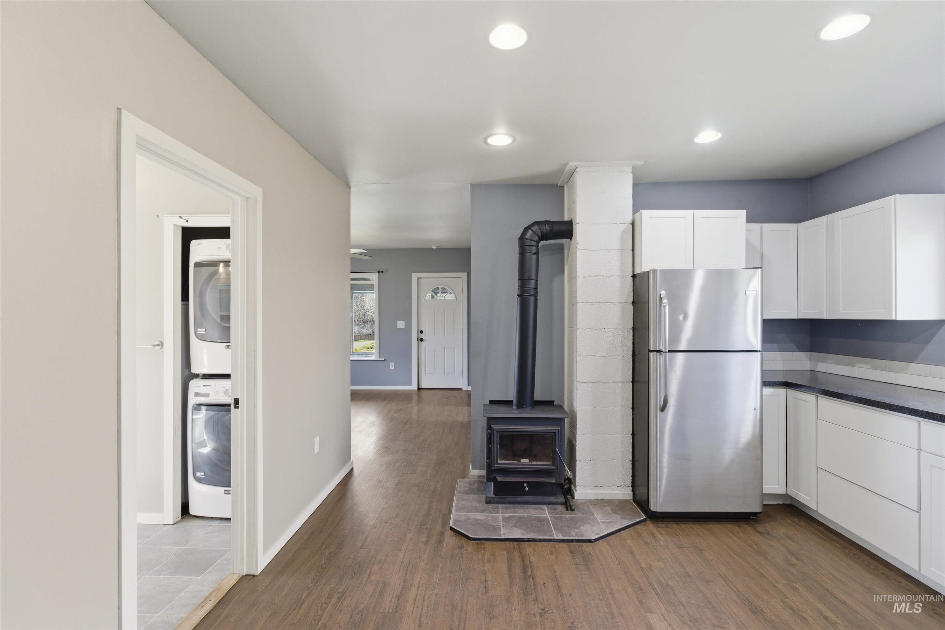 600 Main St, Deary, Idaho 83832, 2 Bedrooms, 2 Bathrooms, Residential For Sale, Price $315,000, 98981224