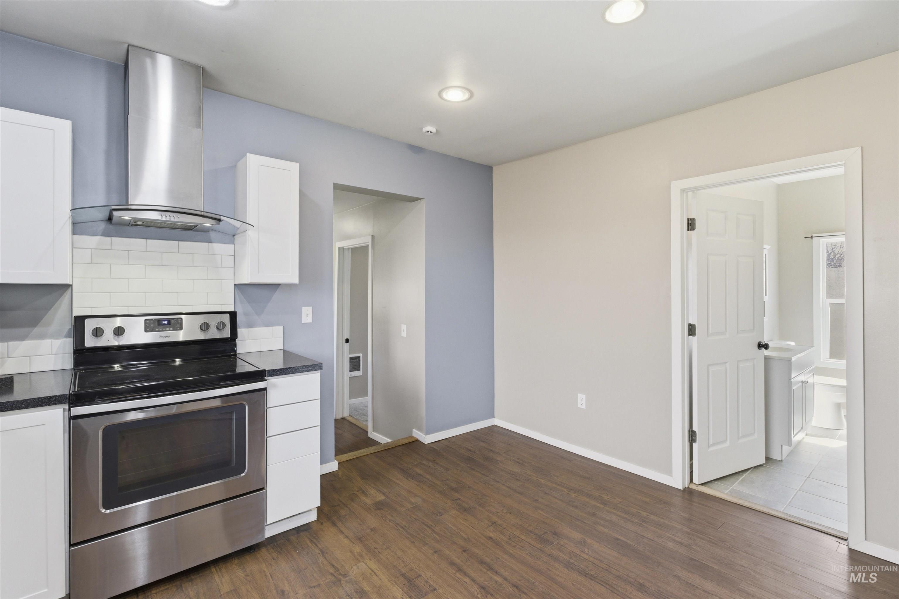 600 Main St, Deary, Idaho 83832, 2 Bedrooms, 2 Bathrooms, Residential For Sale, Price $315,000, 98981224