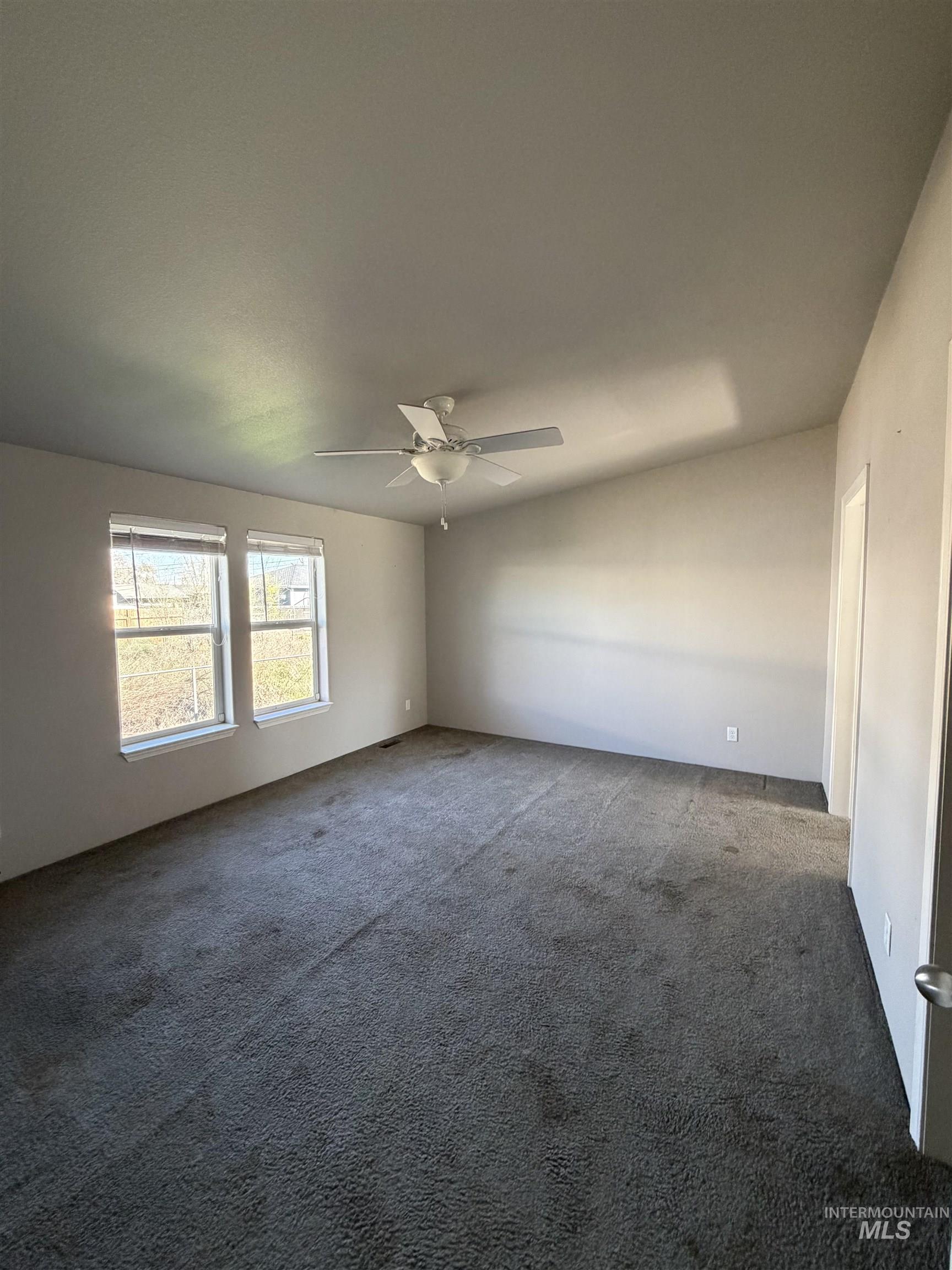 321 Joliet St, Caldwell, Idaho 83605, 3 Bedrooms, 2 Bathrooms, Residential For Sale, Price $220,000, 98981226