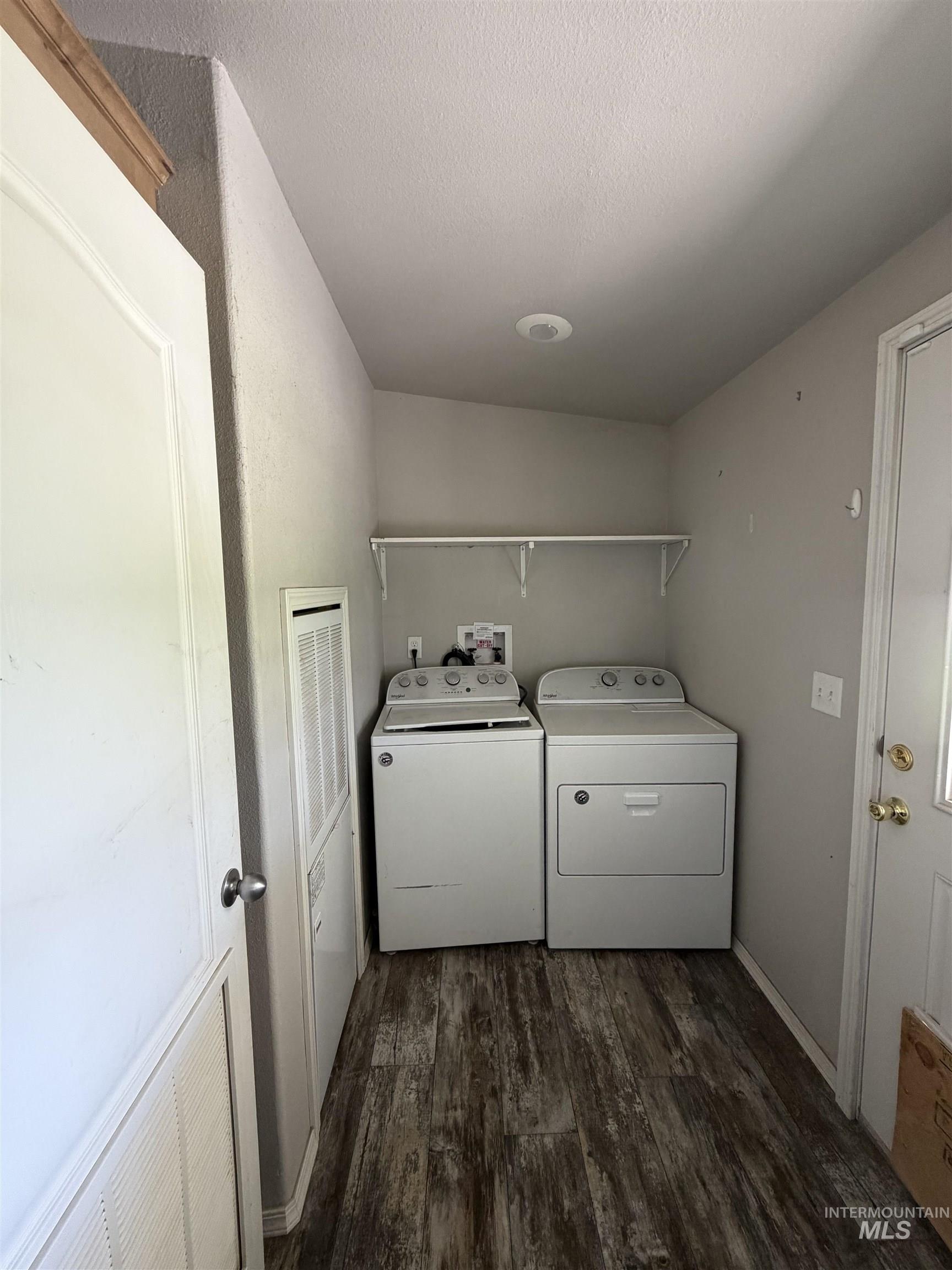 321 Joliet St, Caldwell, Idaho 83605, 3 Bedrooms, 2 Bathrooms, Residential For Sale, Price $220,000, 98981226