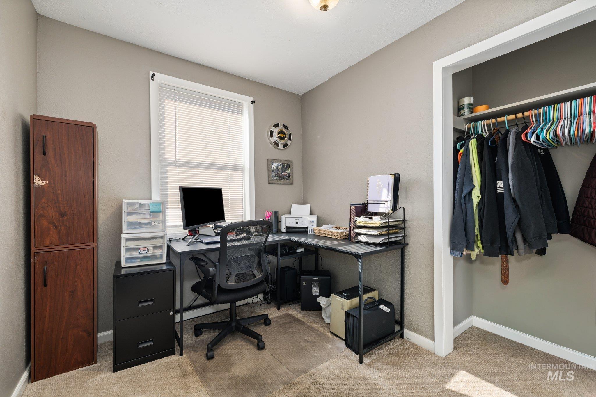 1504 N 2nd St, Nampa, Idaho 83687, 3 Bedrooms, 1 Bathroom, Residential For Sale, Price $294,000, 98981229