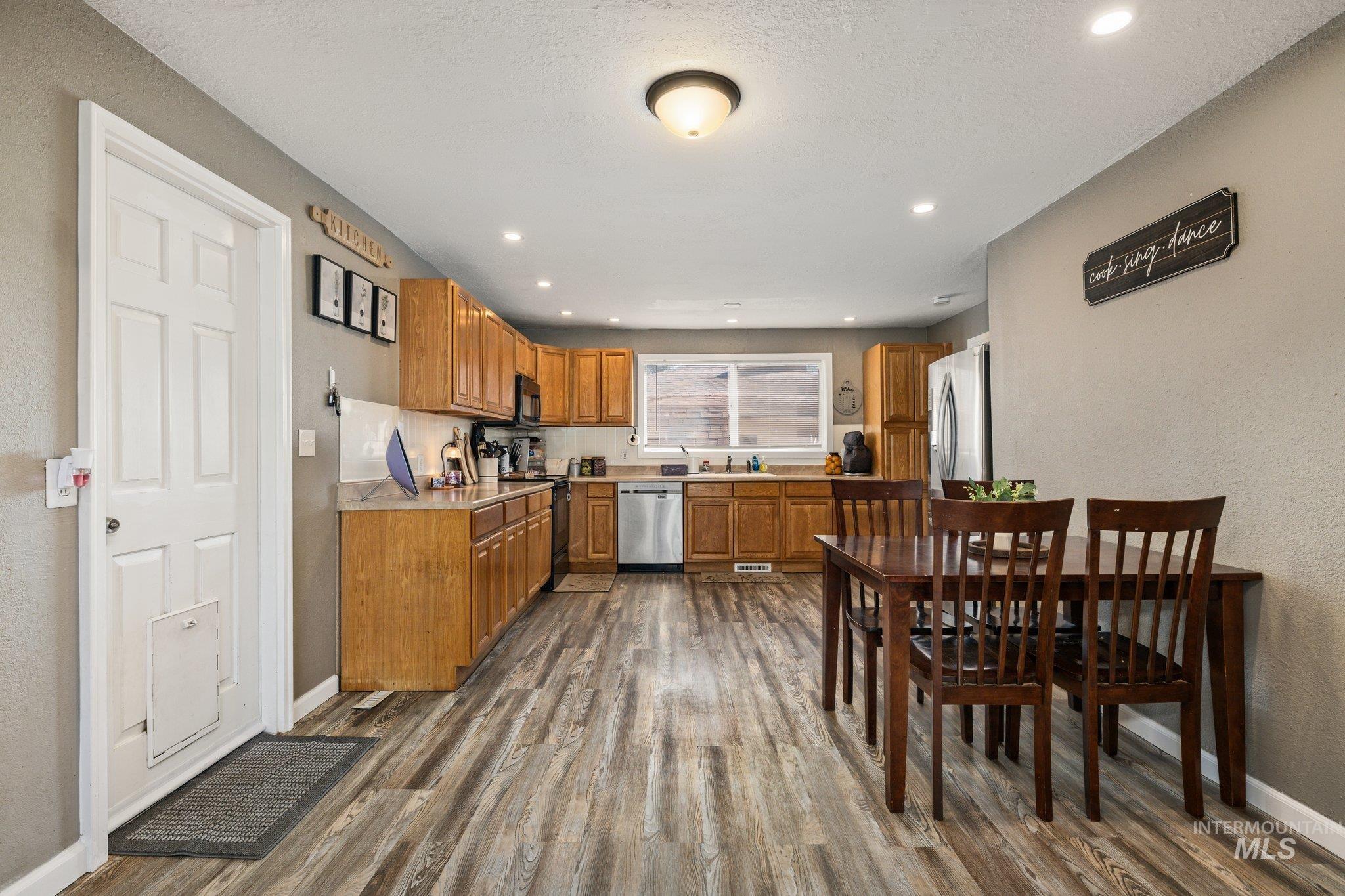 1504 N 2nd St, Nampa, Idaho 83687, 3 Bedrooms, 1 Bathroom, Residential For Sale, Price $294,000, 98981229