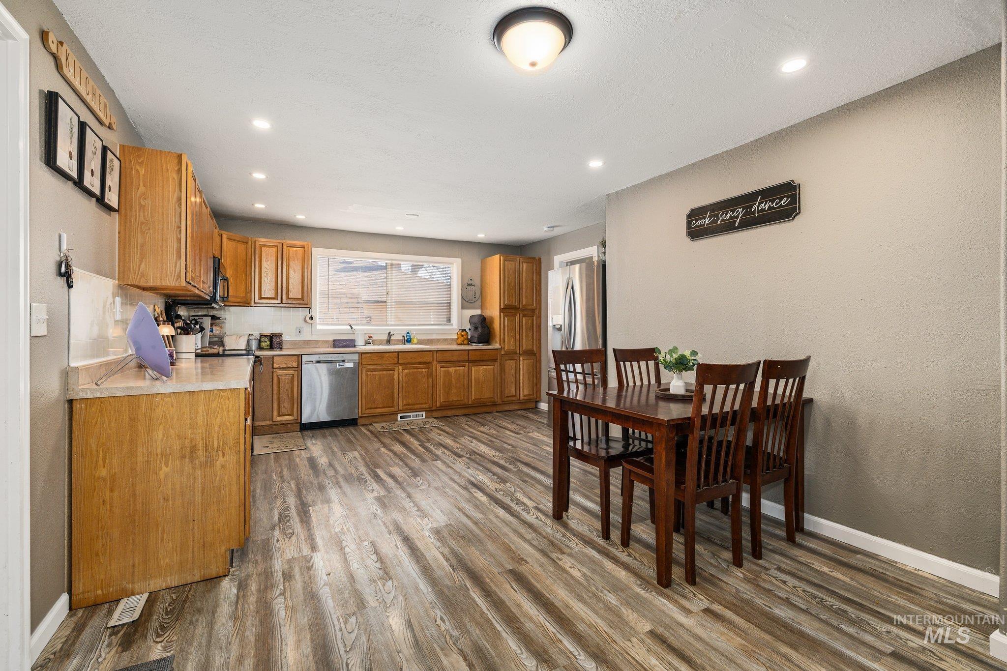 1504 N 2nd St, Nampa, Idaho 83687, 3 Bedrooms, 1 Bathroom, Residential For Sale, Price $294,000, 98981229