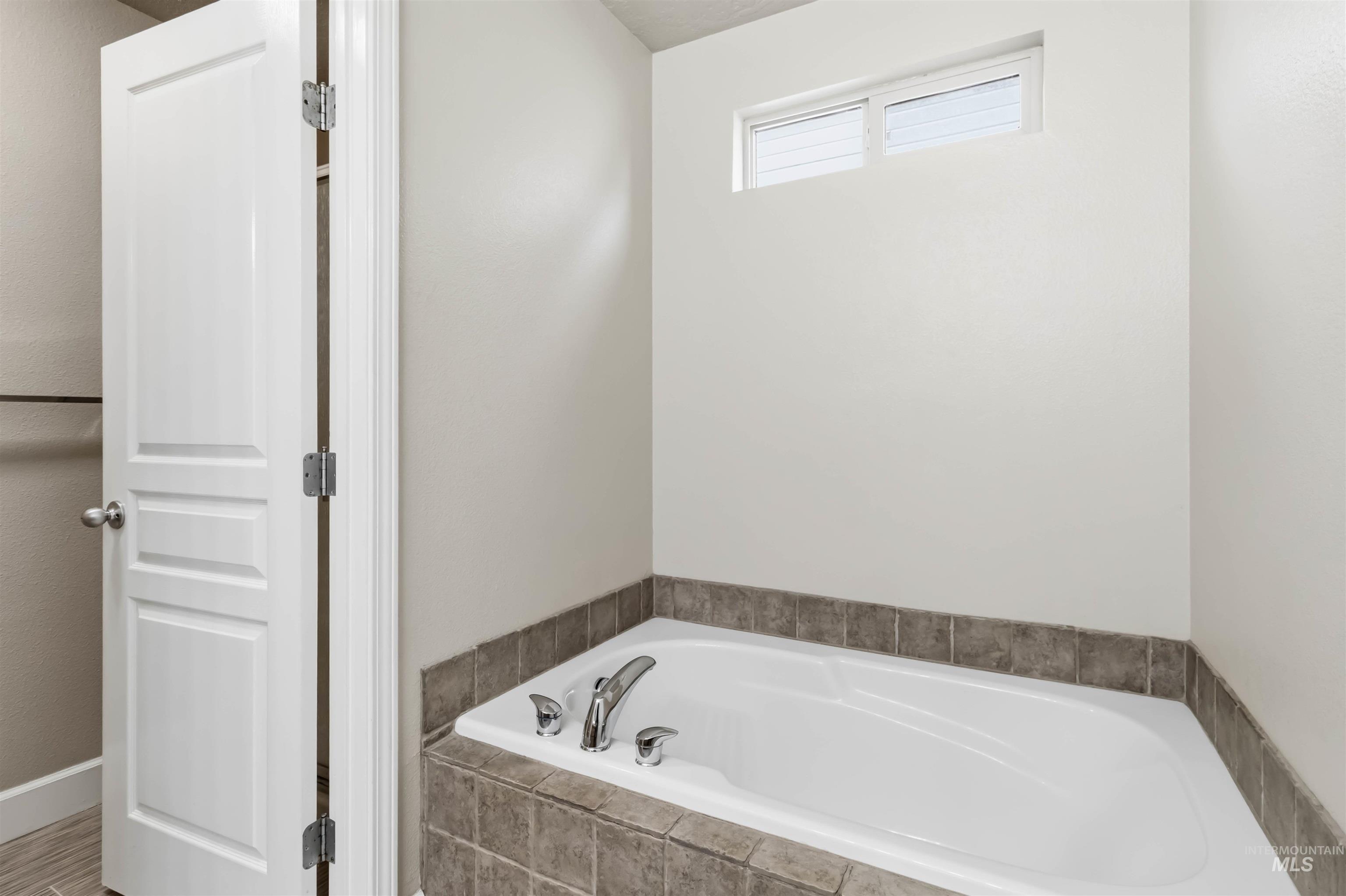 4200 Buckboard Pl, Boise, Idaho 83713, 4 Bedrooms, 2.5 Bathrooms, Residential For Sale, Price $465,000, 98981230