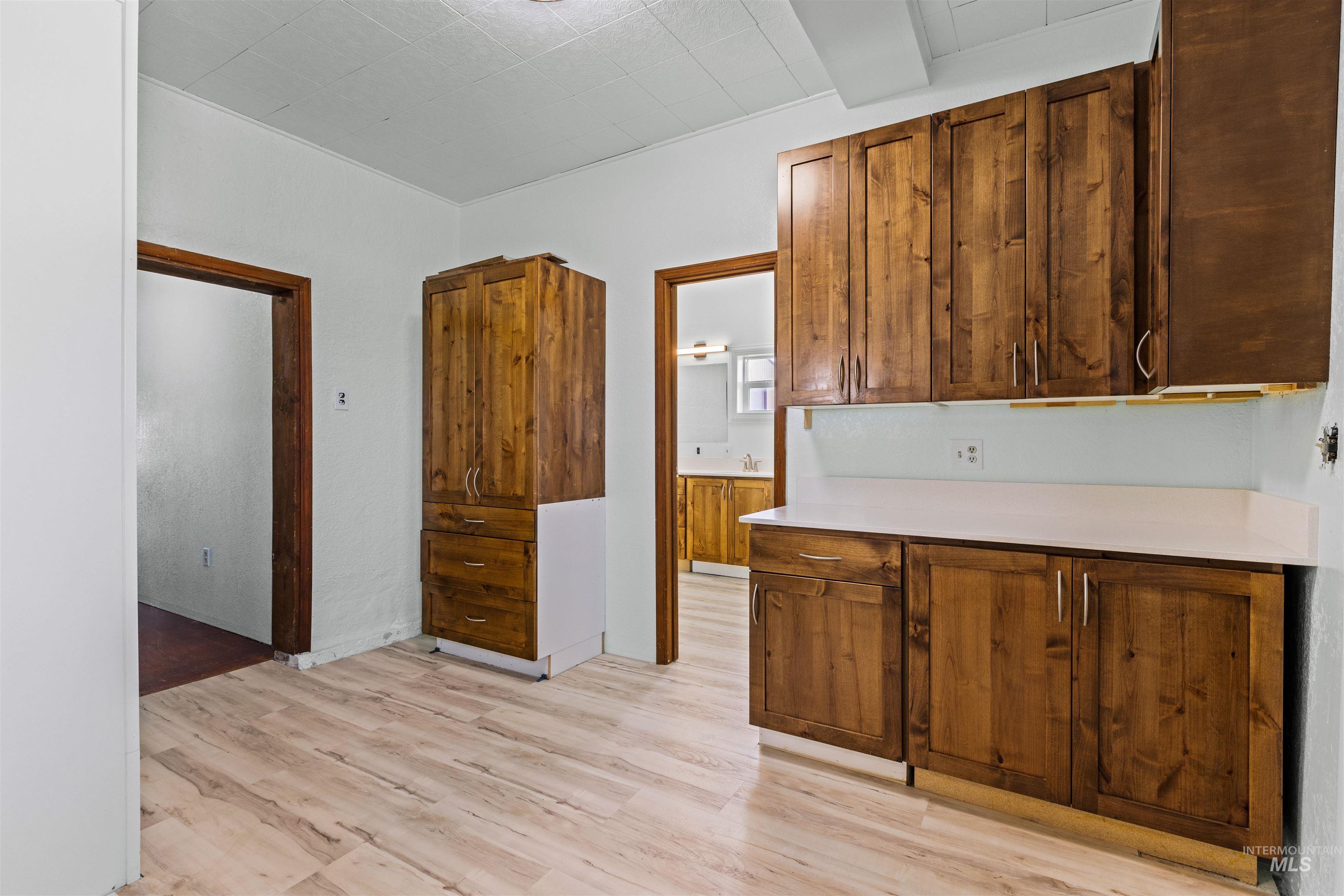 5168 Jump Creek Rd, Homedale, Idaho 83628-3677, 3 Bedrooms, 1.5 Bathrooms, Residential For Sale, Price $450,000, 98981231