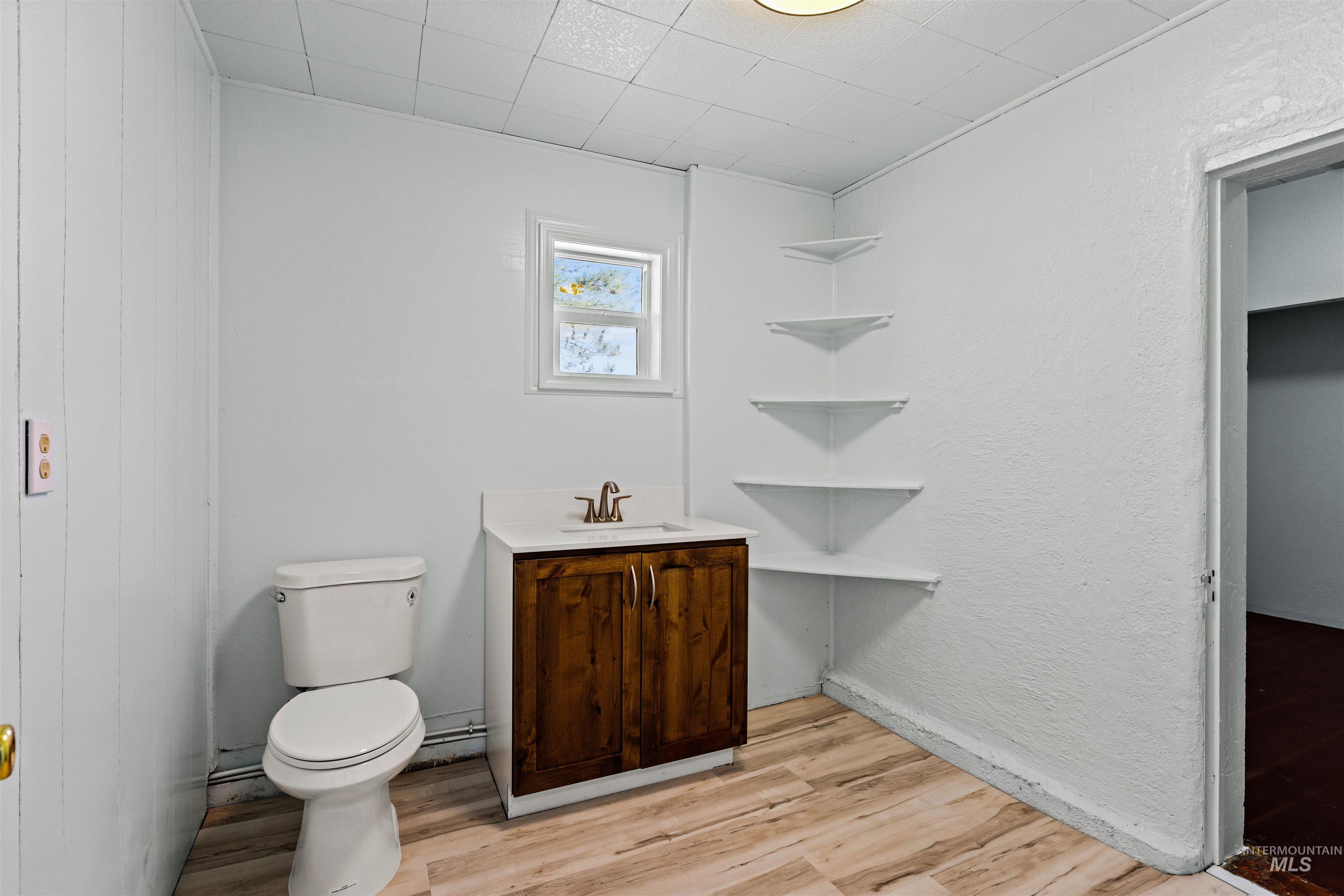 5168 Jump Creek Rd, Homedale, Idaho 83628-3677, 3 Bedrooms, 1.5 Bathrooms, Residential For Sale, Price $450,000, 98981231