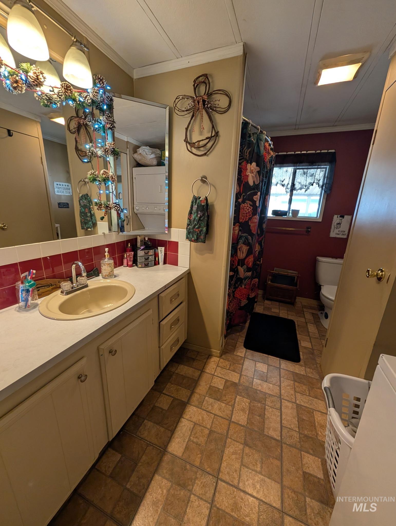 824 Nickel Street, Kamiah, Idaho 83536, 3 Bedrooms, 2 Bathrooms, Residential For Sale, Price $245,000, 98981235