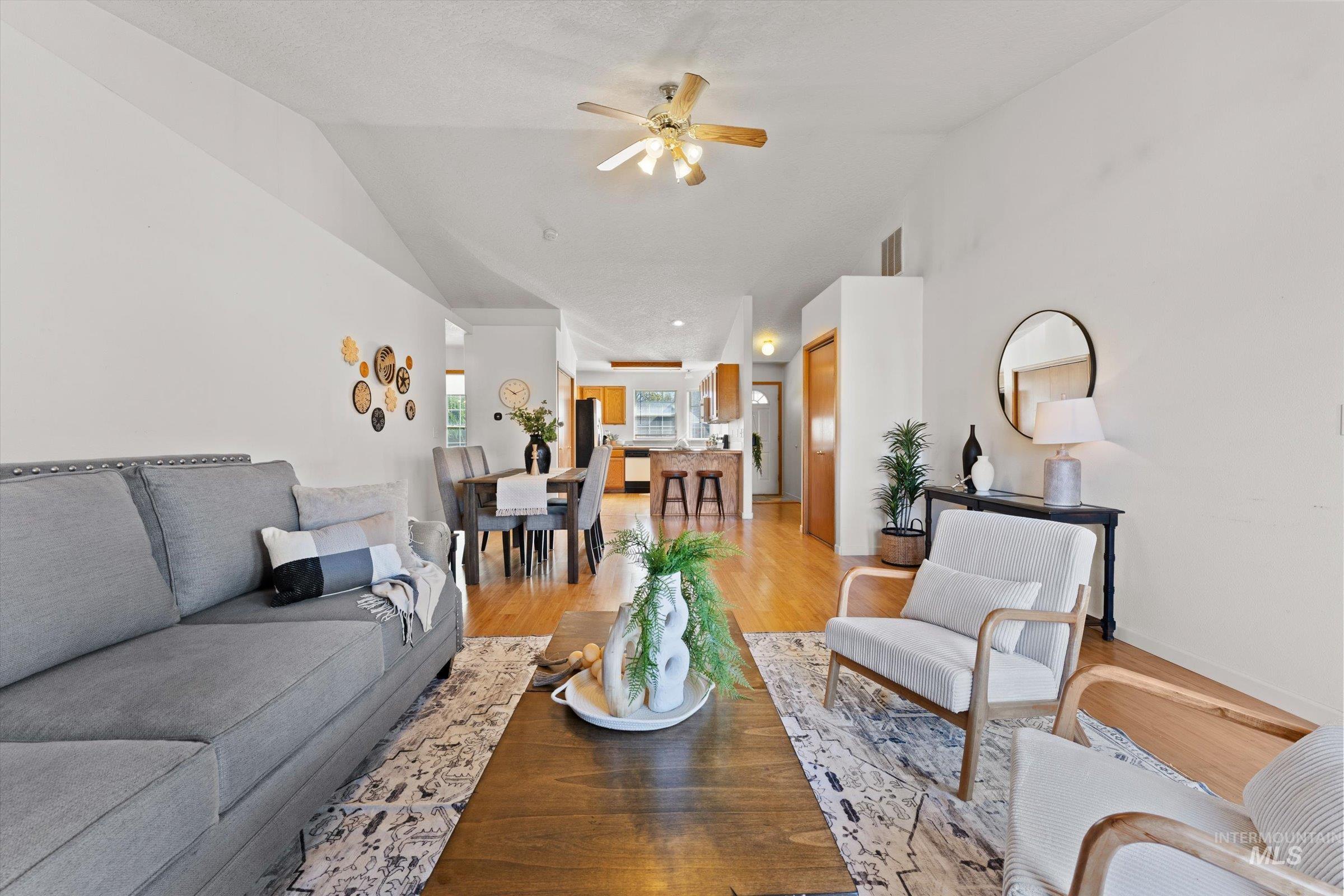 2804 Morning Mist Lane, Caldwell, Idaho 83605-7024, 2 Bedrooms, 2 Bathrooms, Residential For Sale, Price $275,000, 98981239