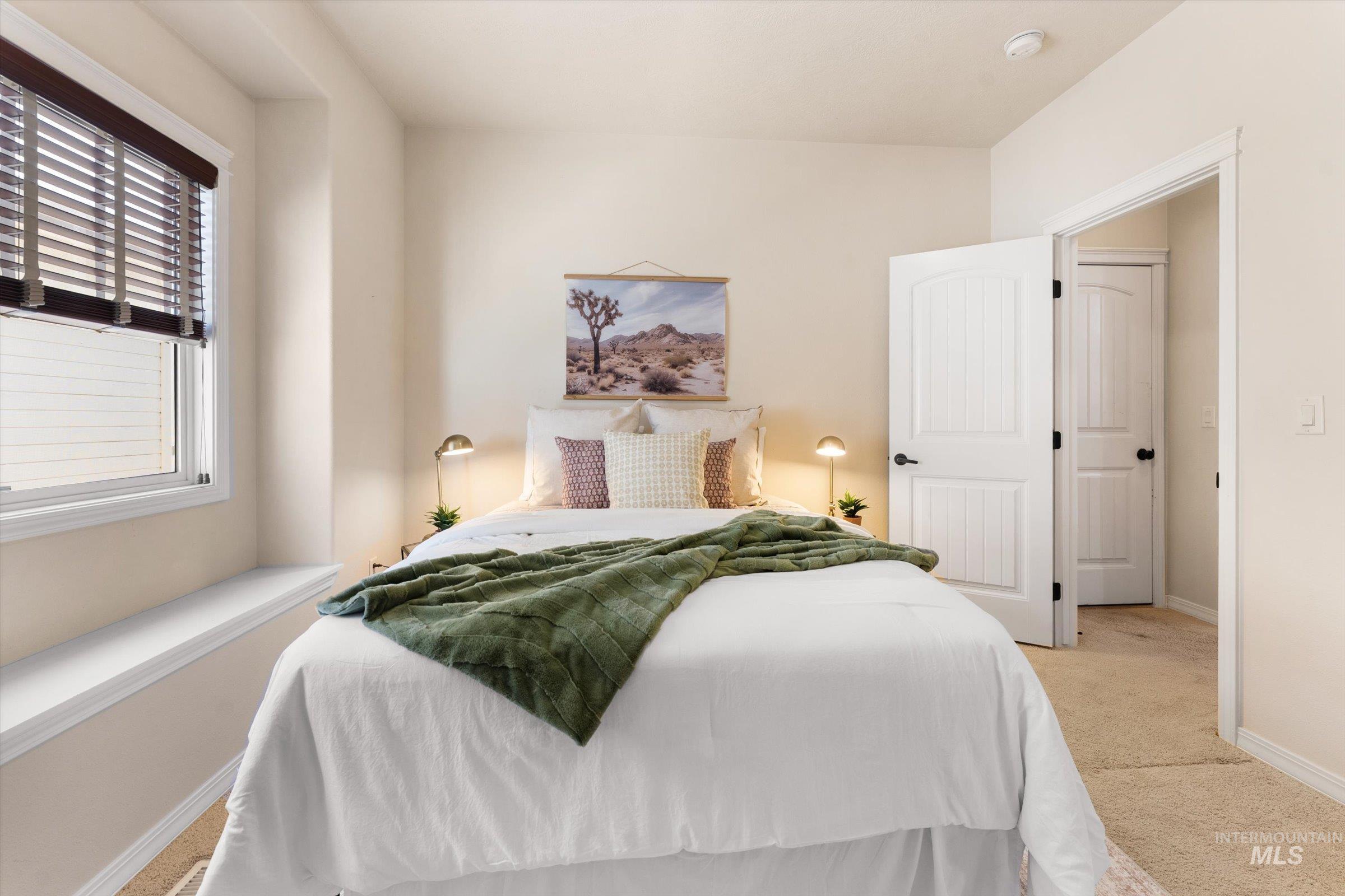 2254 S Blackspur Way, Meridian, Idaho 83642-7496, 2 Bedrooms, 2 Bathrooms, Residential For Sale, Price $400,000, 98981240