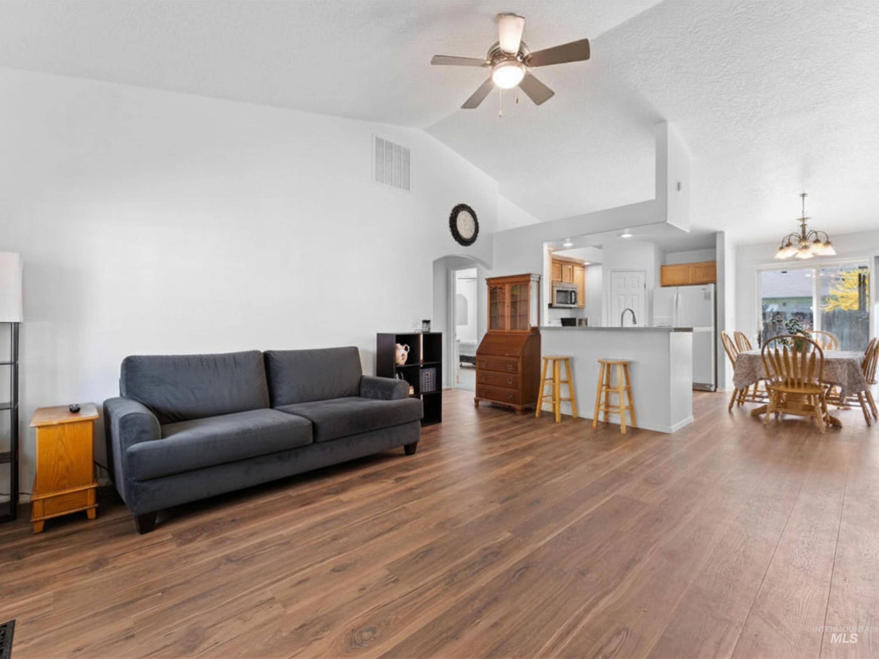 14213 Carolina St, Caldwell, Idaho 83607-1465, 4 Bedrooms, 2 Bathrooms, Residential For Sale, Price $360,000, 98981241