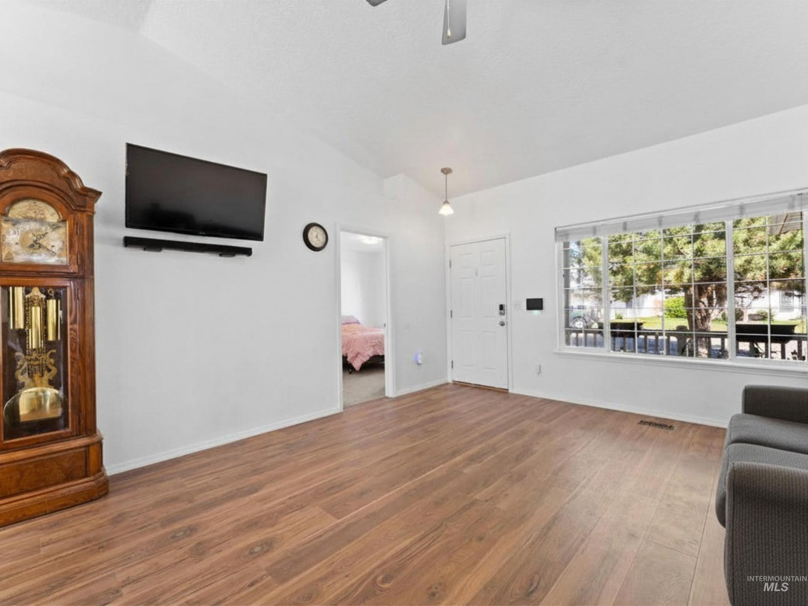 14213 Carolina St, Caldwell, Idaho 83607-1465, 4 Bedrooms, 2 Bathrooms, Residential For Sale, Price $360,000, 98981241