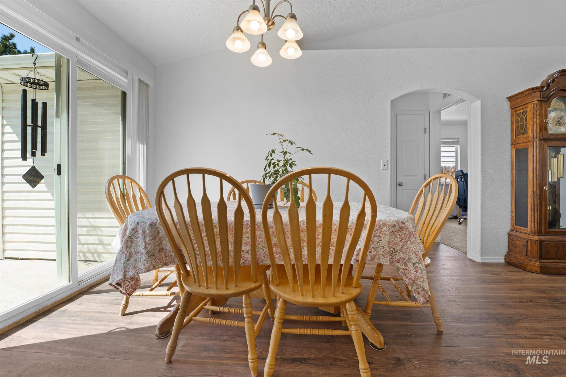 14213 Carolina St, Caldwell, Idaho 83607-1465, 4 Bedrooms, 2 Bathrooms, Residential For Sale, Price $360,000, 98981241