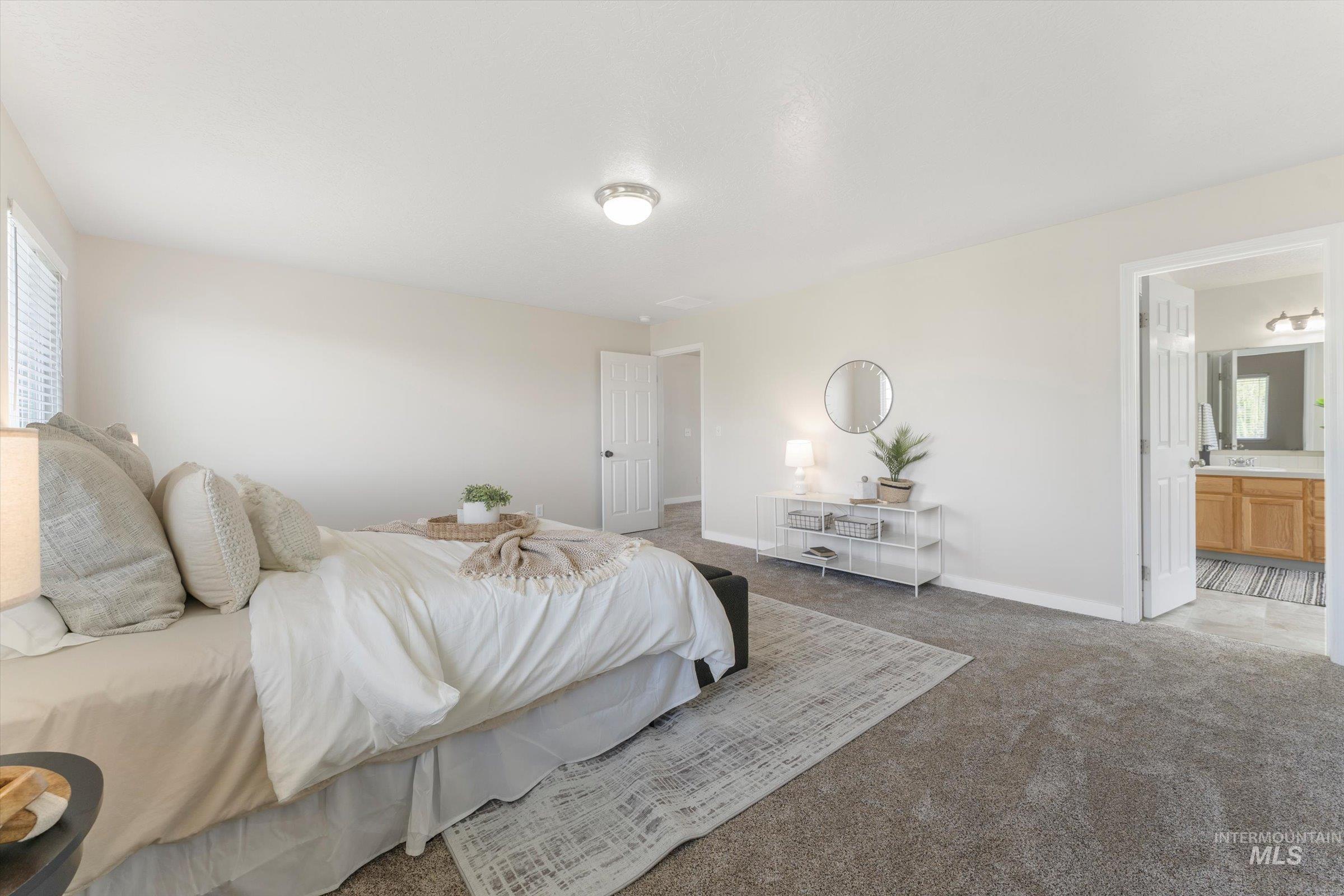 2150 W Grassy Creek Dr, Nampa, Idaho 83686, 5 Bedrooms, 2.5 Bathrooms, Residential For Sale, Price $500,000, 98981242