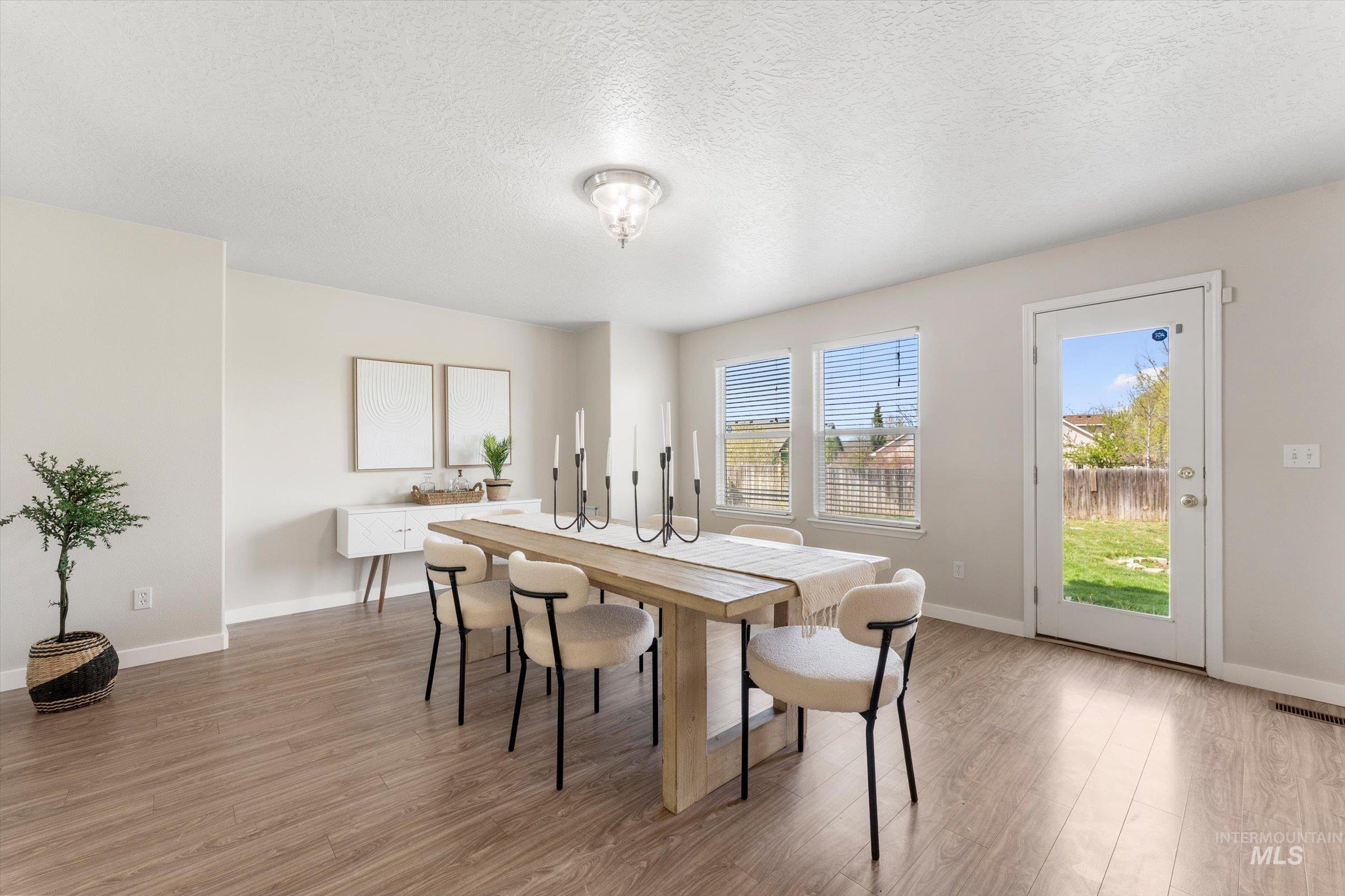 2150 W Grassy Creek Dr, Nampa, Idaho 83686, 5 Bedrooms, 2.5 Bathrooms, Residential For Sale, Price $500,000, 98981242