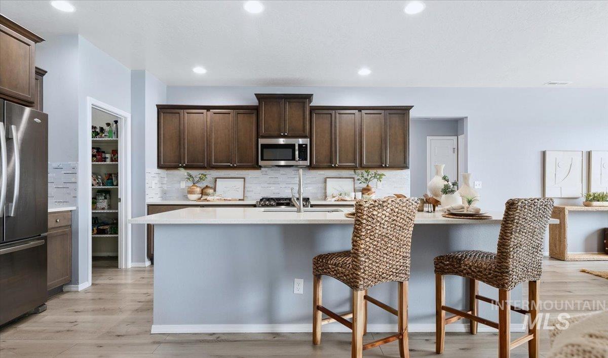 583 W Allspice St, Kuna, Idaho 83634, 4 Bedrooms, 2 Bathrooms, Residential For Sale, Price $529,999, 98981243