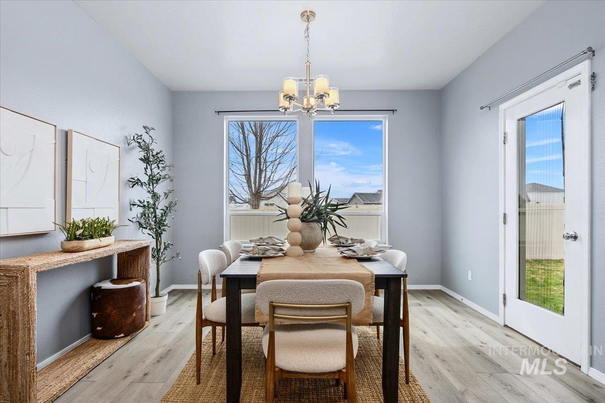 583 W Allspice St, Kuna, Idaho 83634, 4 Bedrooms, 2 Bathrooms, Residential For Sale, Price $529,999, 98981243