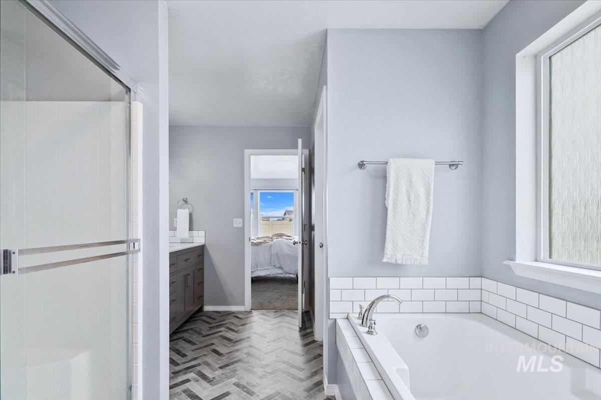 583 W Allspice St, Kuna, Idaho 83634, 4 Bedrooms, 2 Bathrooms, Residential For Sale, Price $529,999, 98981243