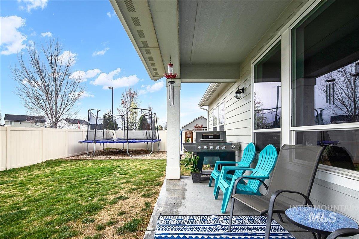 583 W Allspice St, Kuna, Idaho 83634, 4 Bedrooms, 2 Bathrooms, Residential For Sale, Price $529,999, 98981243