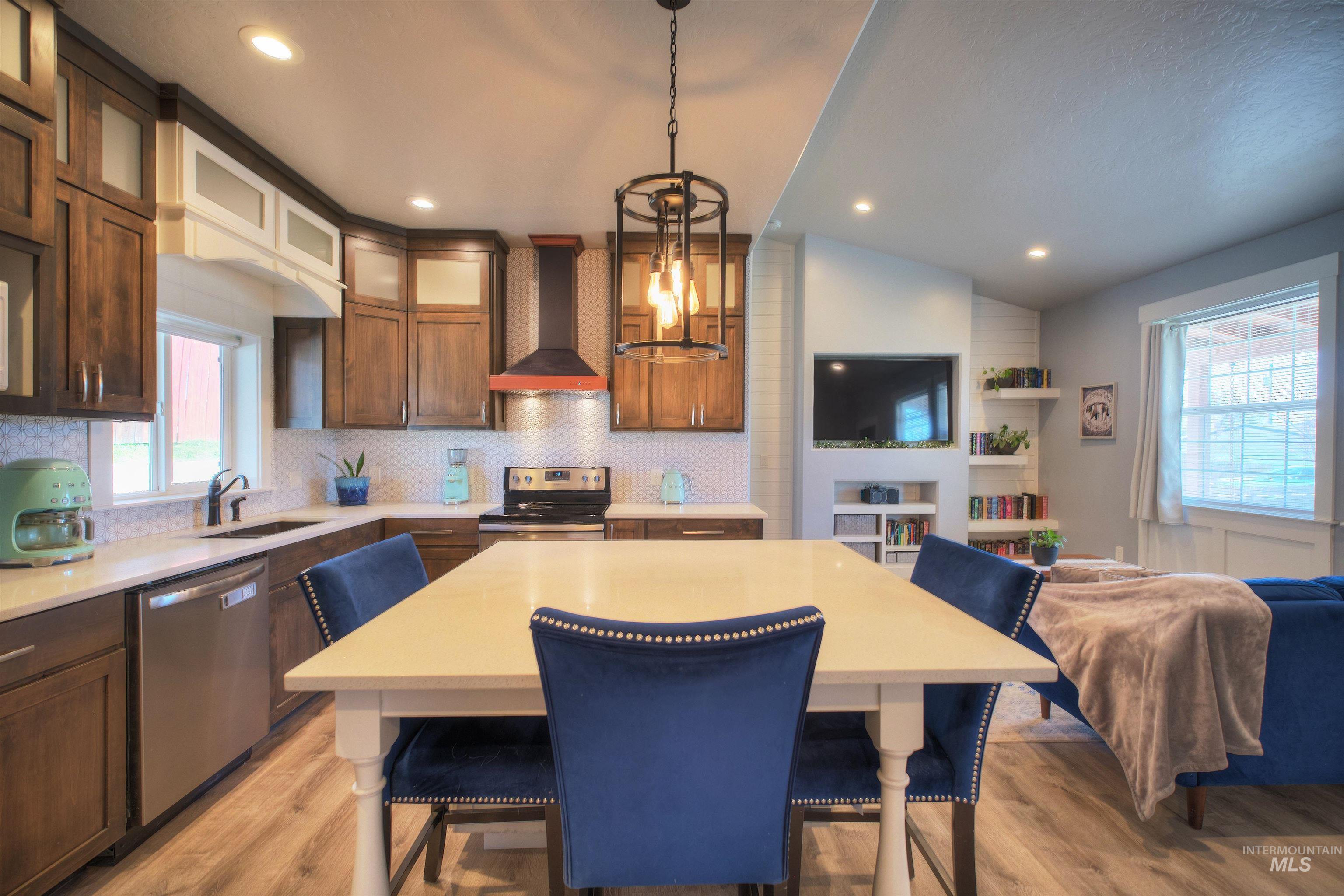 11 6th Street, Middleton, Idaho 83644, 3 Bedrooms, 2 Bathrooms, Residential For Sale, Price $339,900, 98981244