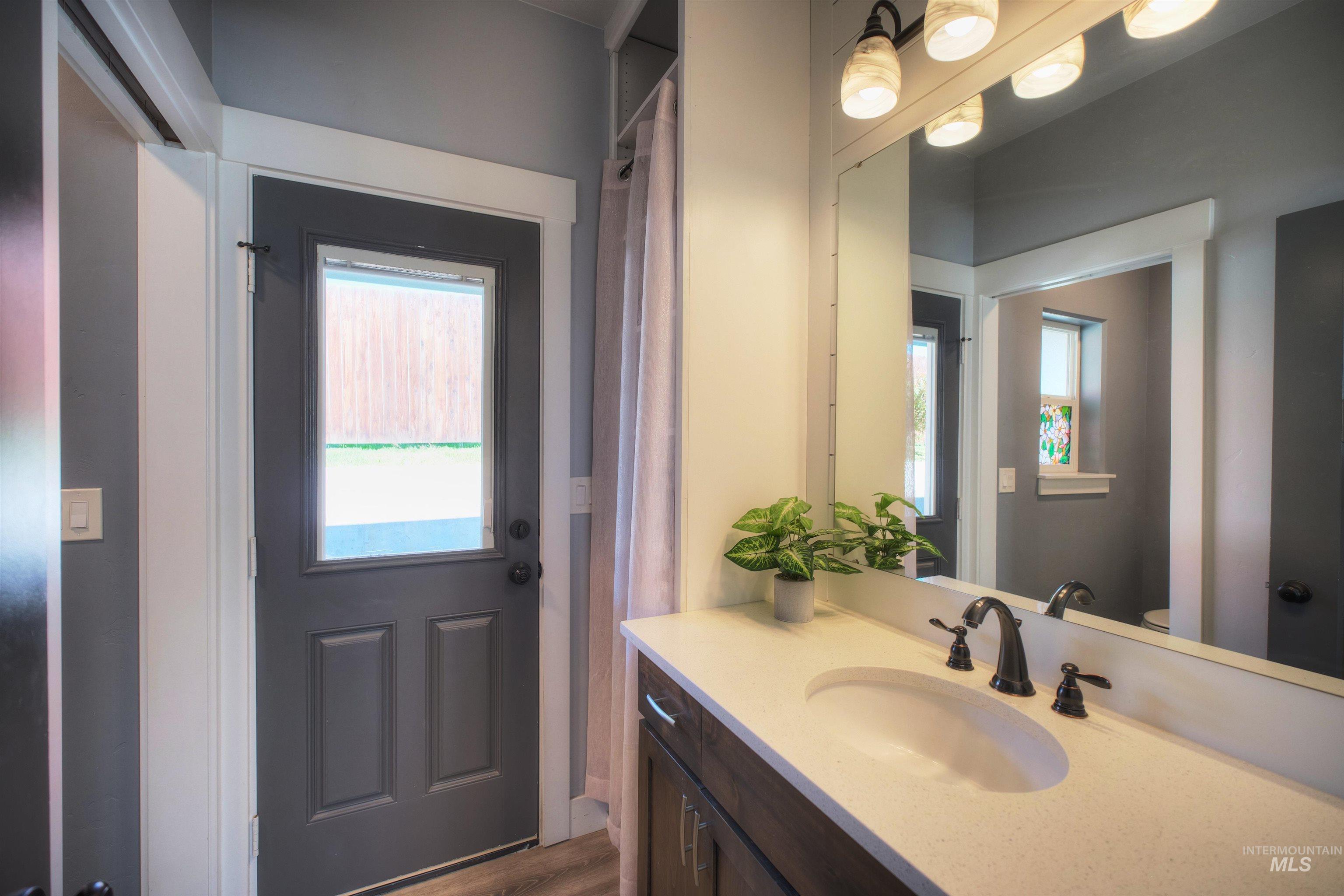 11 6th Street, Middleton, Idaho 83644, 3 Bedrooms, 2 Bathrooms, Residential For Sale, Price $339,900, 98981244