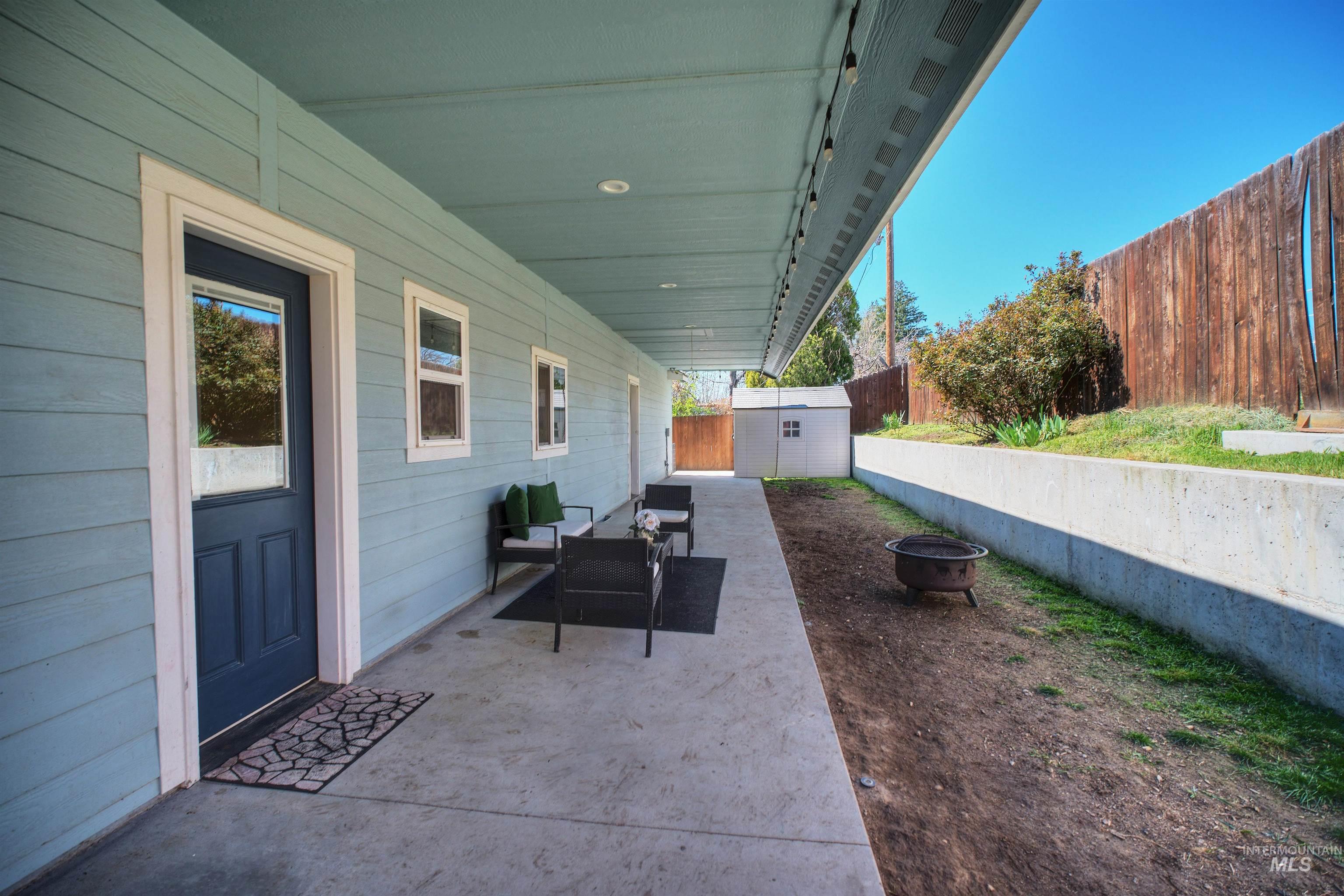 11 6th Street, Middleton, Idaho 83644, 3 Bedrooms, 2 Bathrooms, Residential For Sale, Price $339,900, 98981244