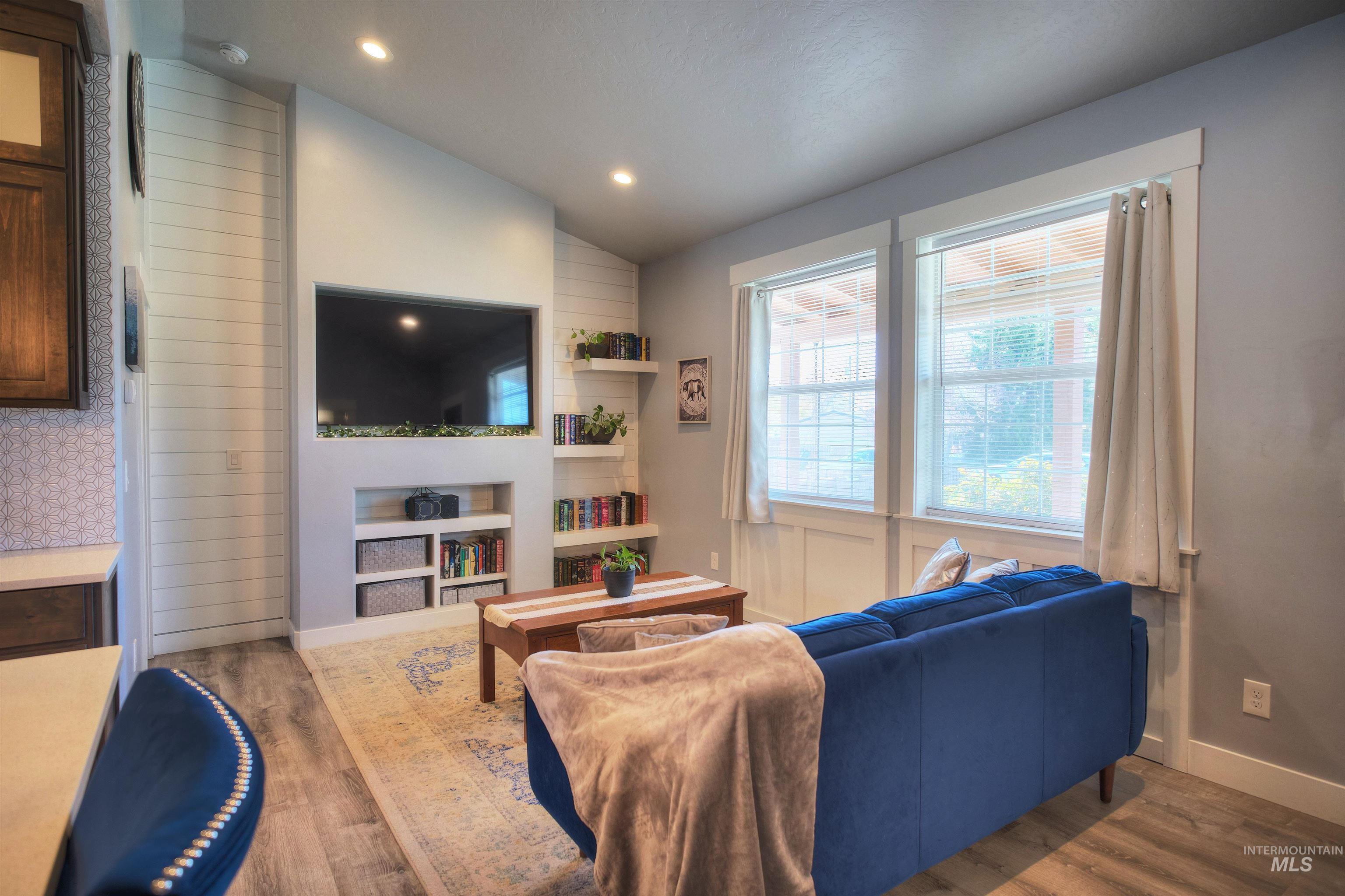 11 6th Street, Middleton, Idaho 83644, 3 Bedrooms, 2 Bathrooms, Residential For Sale, Price $339,900, 98981244