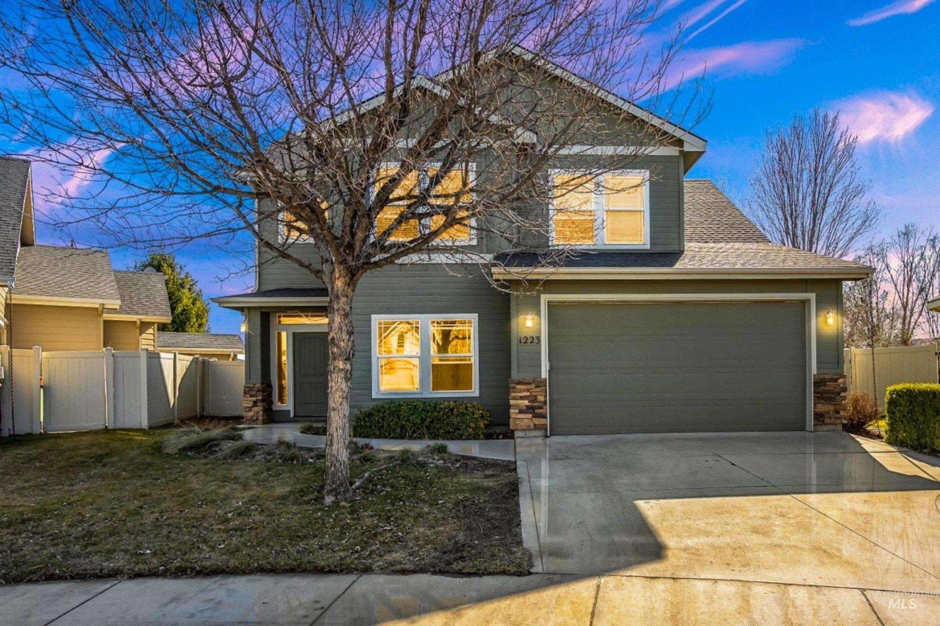 1223 W Cobblefield Court, Meridian, Idaho 83646, 3 Bedrooms, 2.5 Bathrooms, Residential For Sale, Price $479,900, 98981250