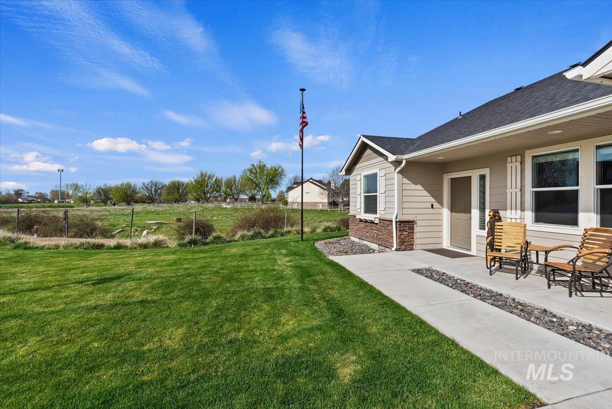 482 Fox Lantern Court, Middleton, Idaho 83644, 4 Bedrooms, 2.5 Bathrooms, Residential For Sale, Price $675,000, 98981252
