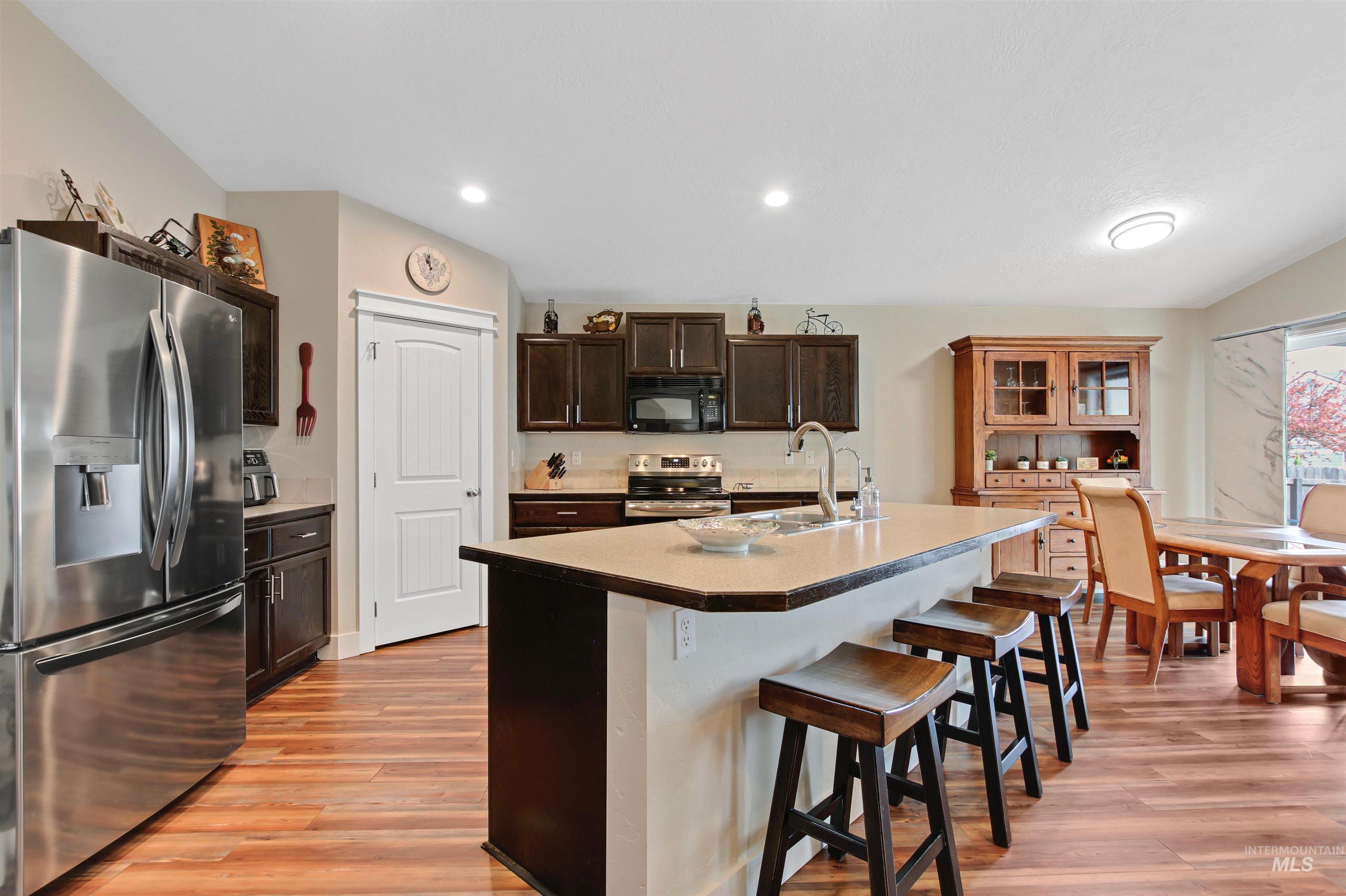 34 N Granite Falls Dr, Nampa, Idaho 83651, 3 Bedrooms, 2 Bathrooms, Residential For Sale, Price $409,990, 98981259