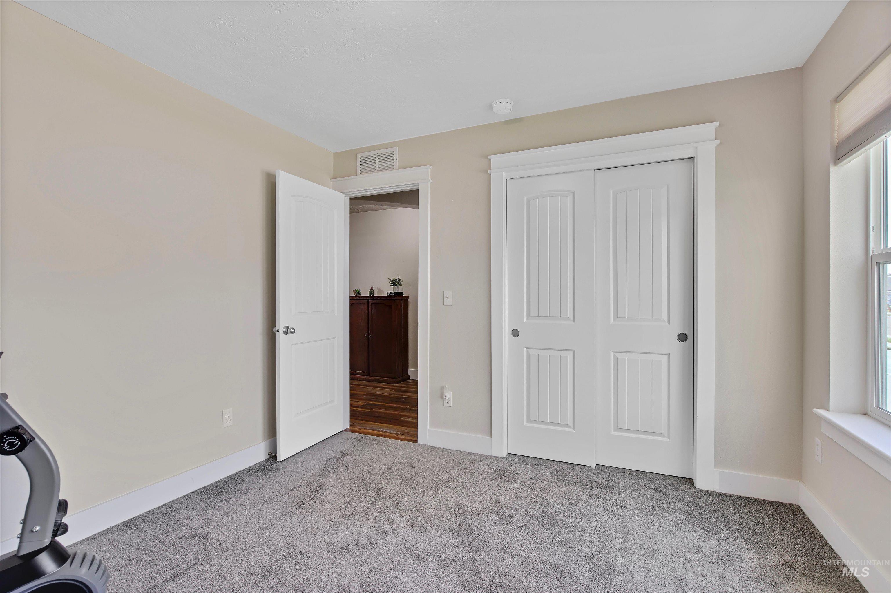 34 N Granite Falls Dr, Nampa, Idaho 83651, 3 Bedrooms, 2 Bathrooms, Residential For Sale, Price $409,990, 98981259