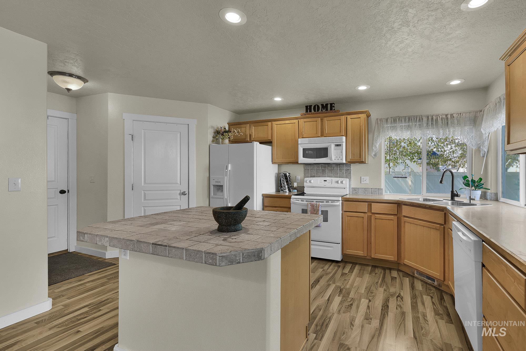 1428 E Palermo St, Meridian, Idaho 83642, 4 Bedrooms, 2.5 Bathrooms, Residential For Sale, Price $499,900, 98981260