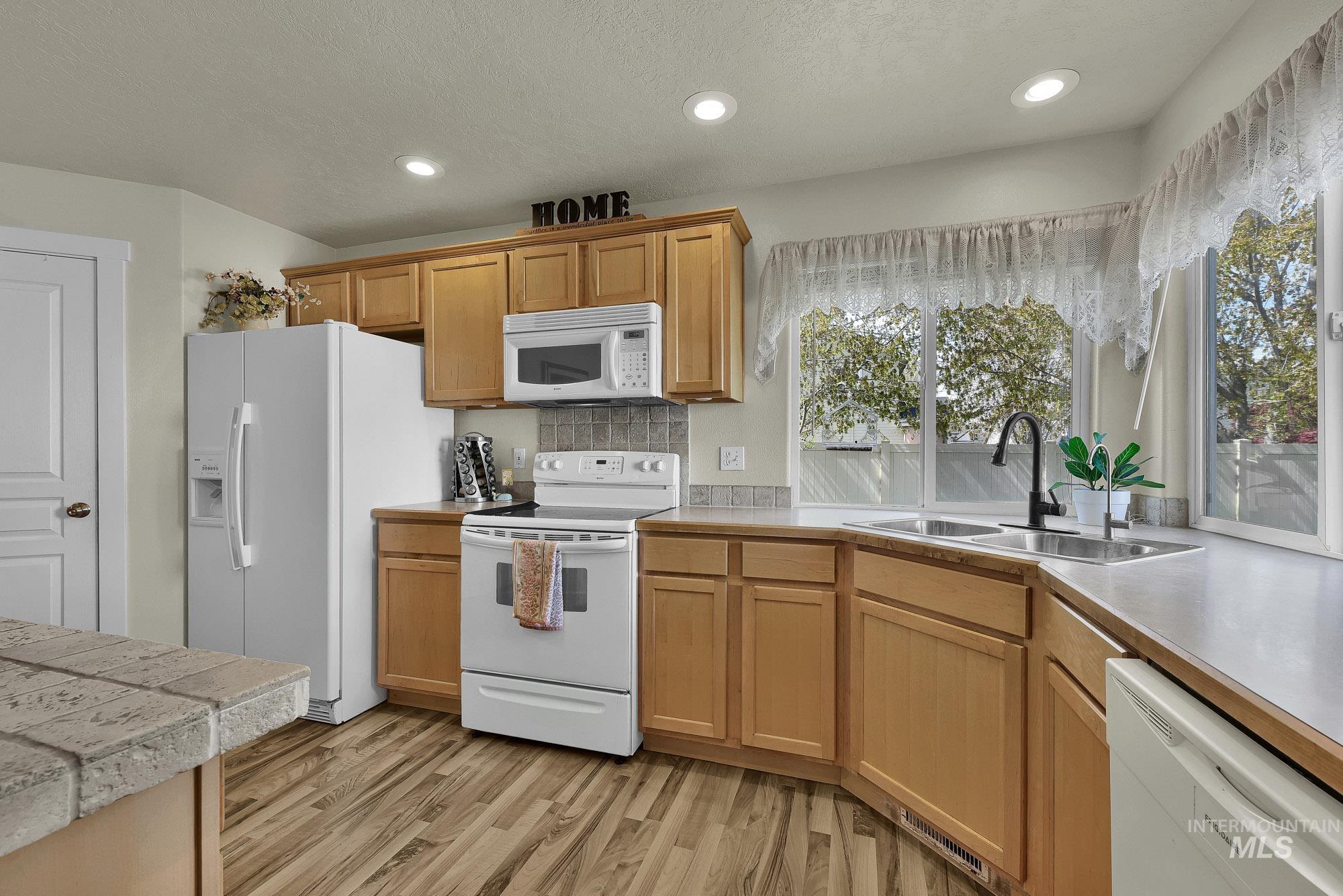 1428 E Palermo St, Meridian, Idaho 83642, 4 Bedrooms, 2.5 Bathrooms, Residential For Sale, Price $499,900, 98981260