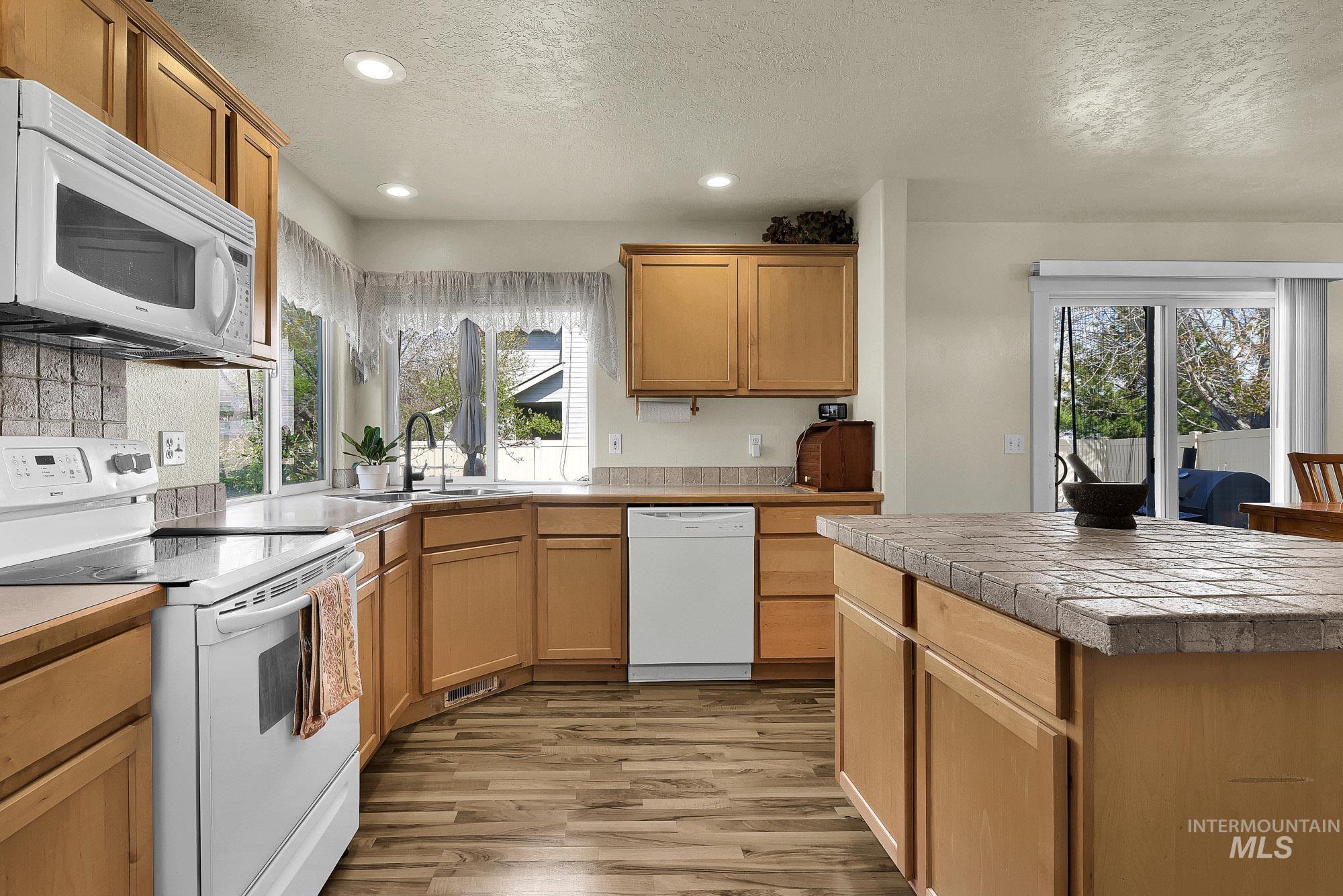 1428 E Palermo St, Meridian, Idaho 83642, 4 Bedrooms, 2.5 Bathrooms, Residential For Sale, Price $499,900, 98981260