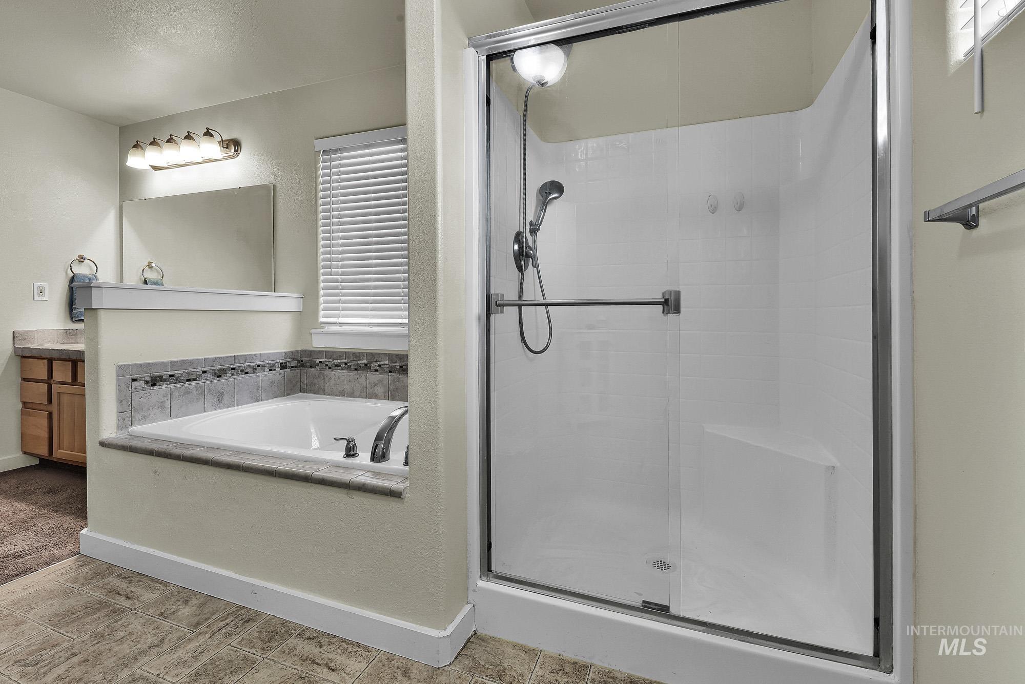 1428 E Palermo St, Meridian, Idaho 83642, 4 Bedrooms, 2.5 Bathrooms, Residential For Sale, Price $499,900, 98981260