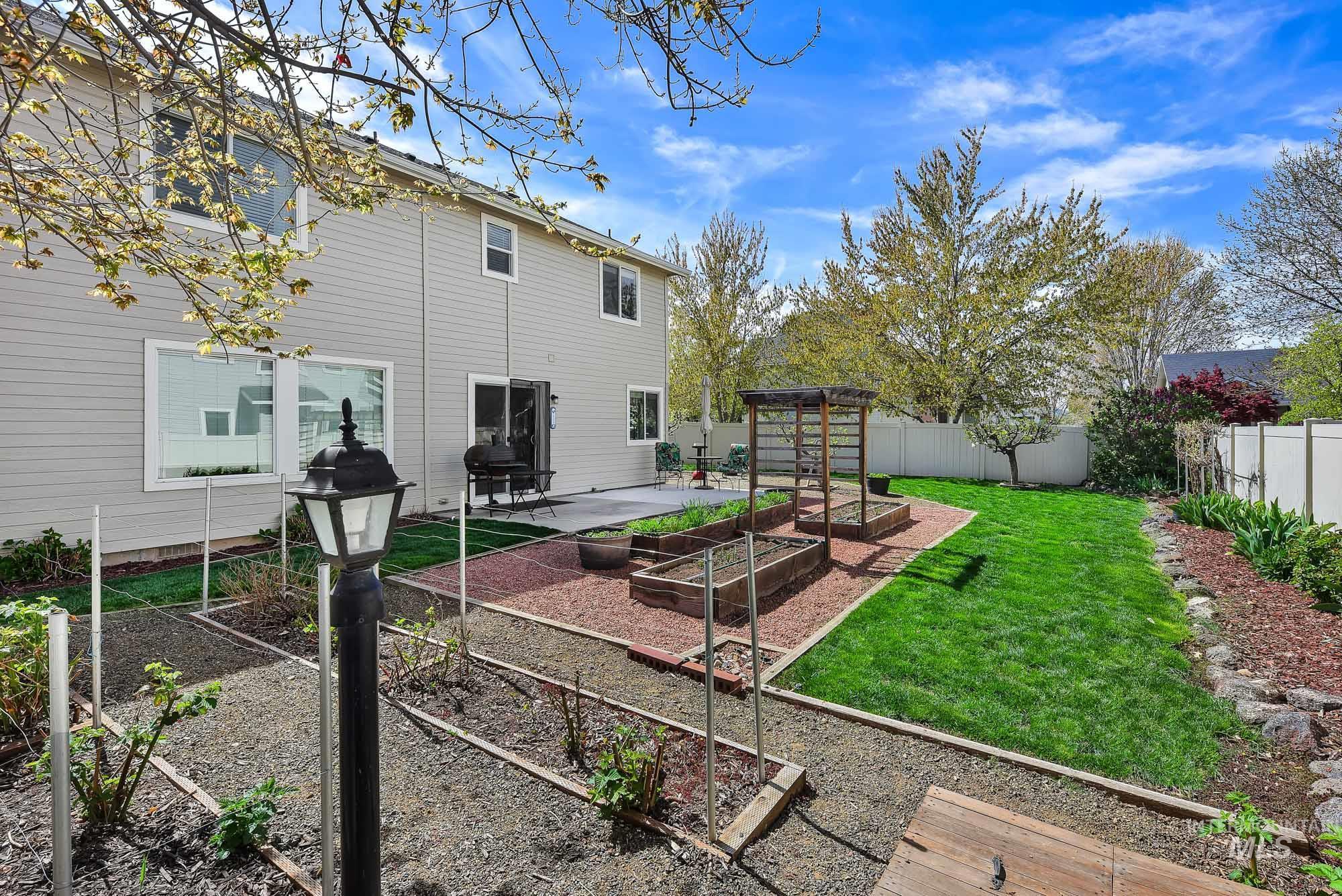 1428 E Palermo St, Meridian, Idaho 83642, 4 Bedrooms, 2.5 Bathrooms, Residential For Sale, Price $499,900, 98981260