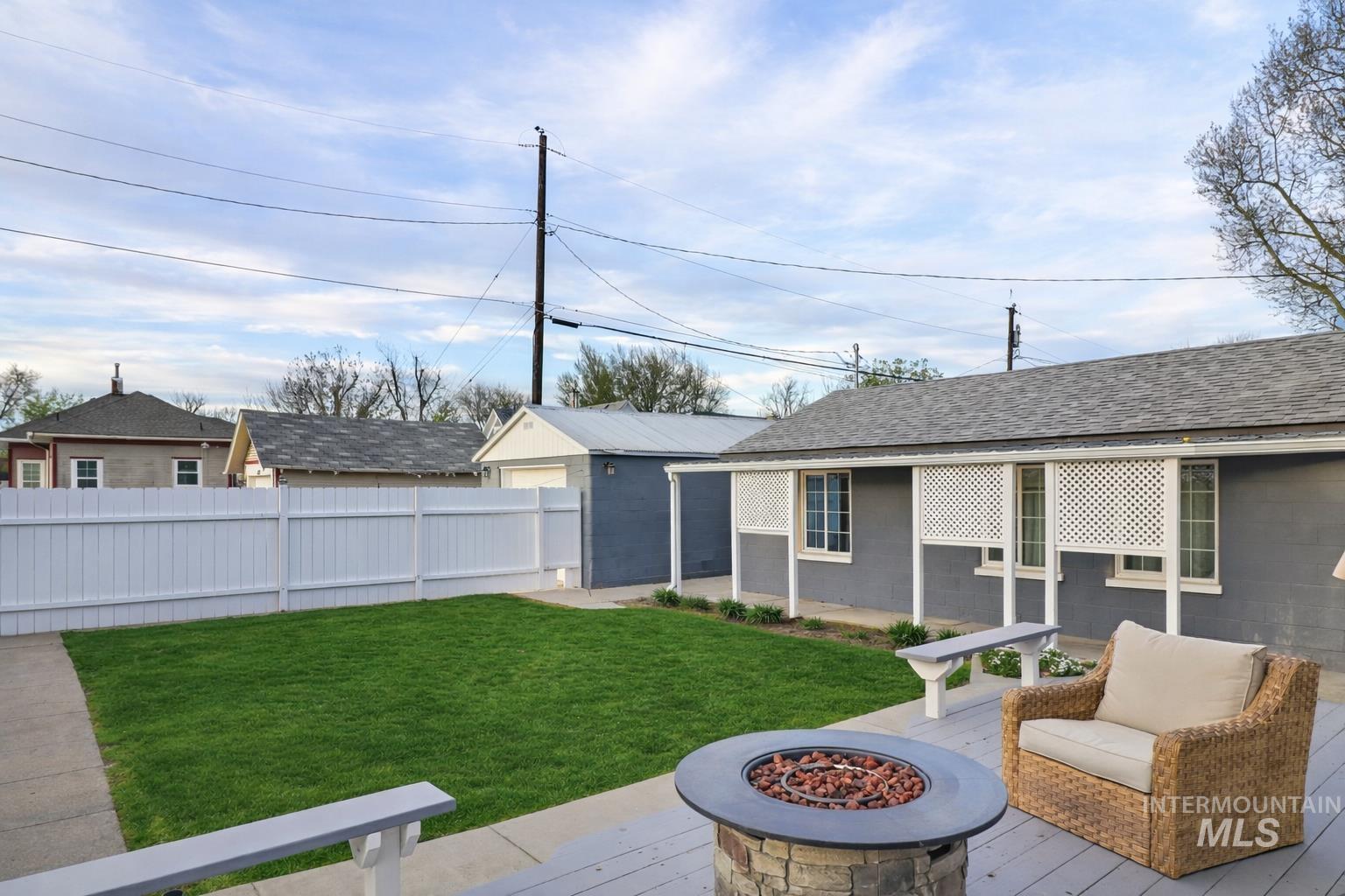 610 E 1st street, Emmett, Idaho 83617, 4 Bedrooms, 3 Bathrooms, Residential For Sale, Price $675,000, 98981261