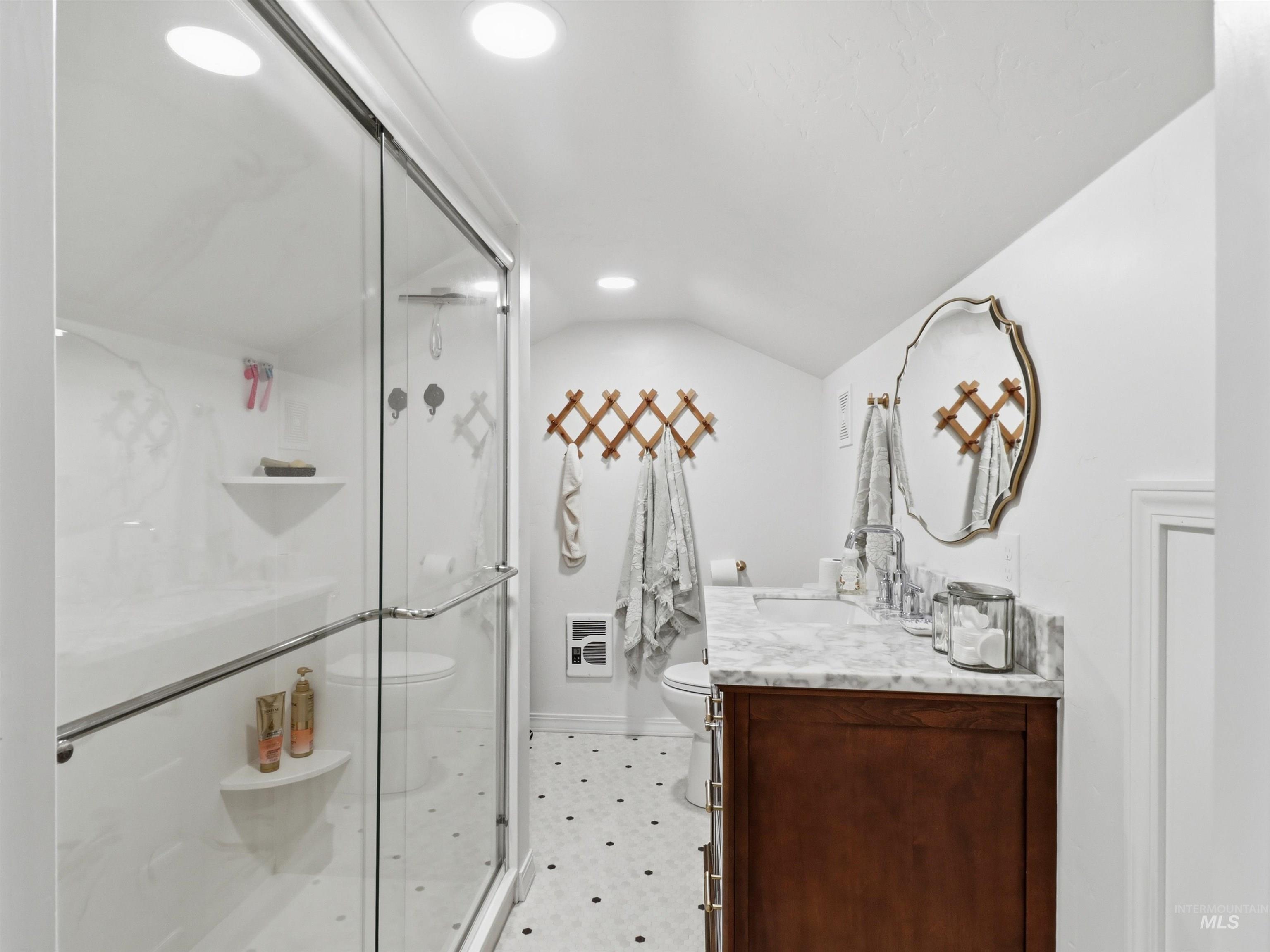 610 E 1st street, Emmett, Idaho 83617, 4 Bedrooms, 3 Bathrooms, Residential For Sale, Price $675,000, 98981261