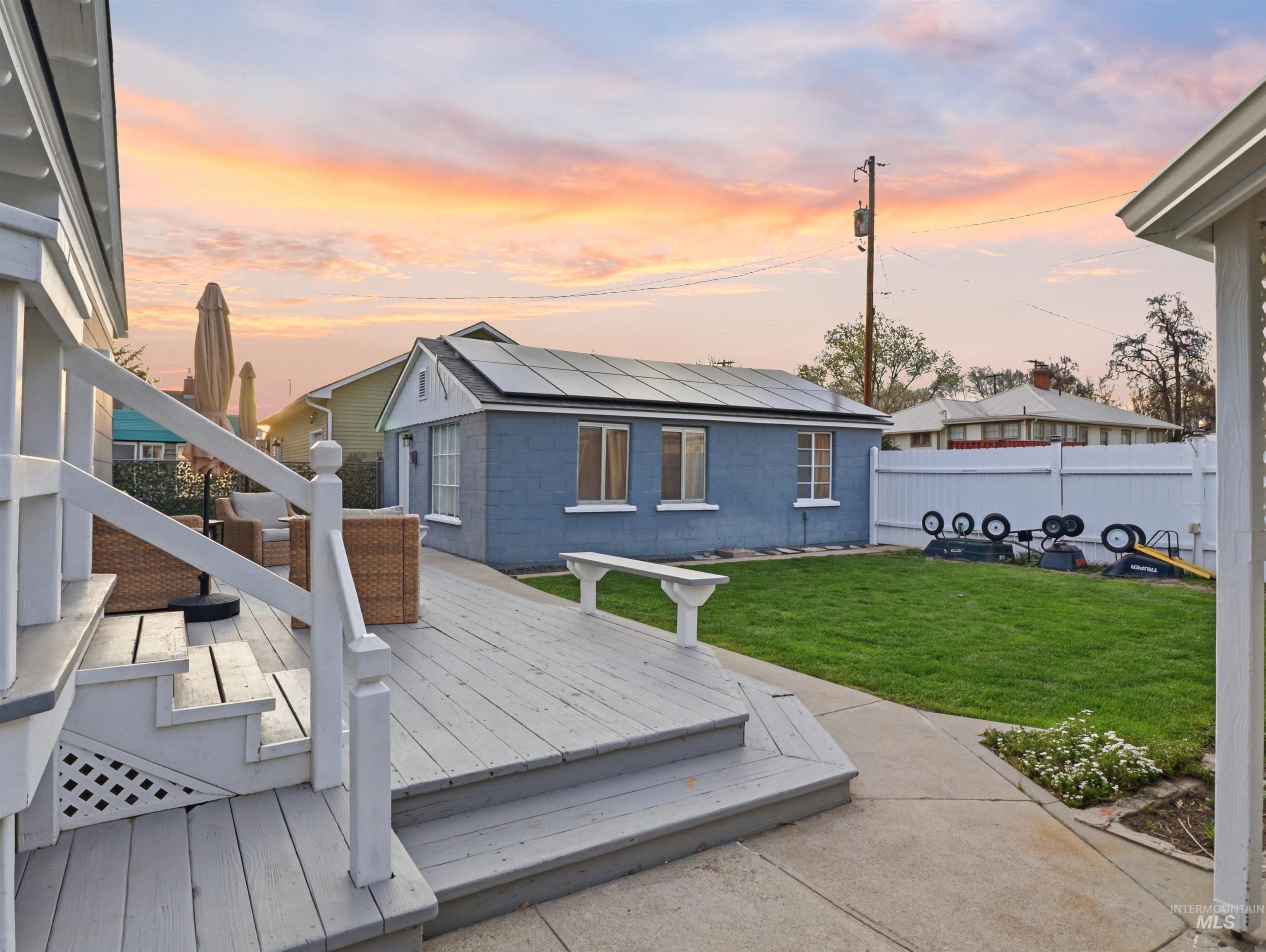 610 E 1st street, Emmett, Idaho 83617, 4 Bedrooms, 3 Bathrooms, Residential For Sale, Price $675,000, 98981261