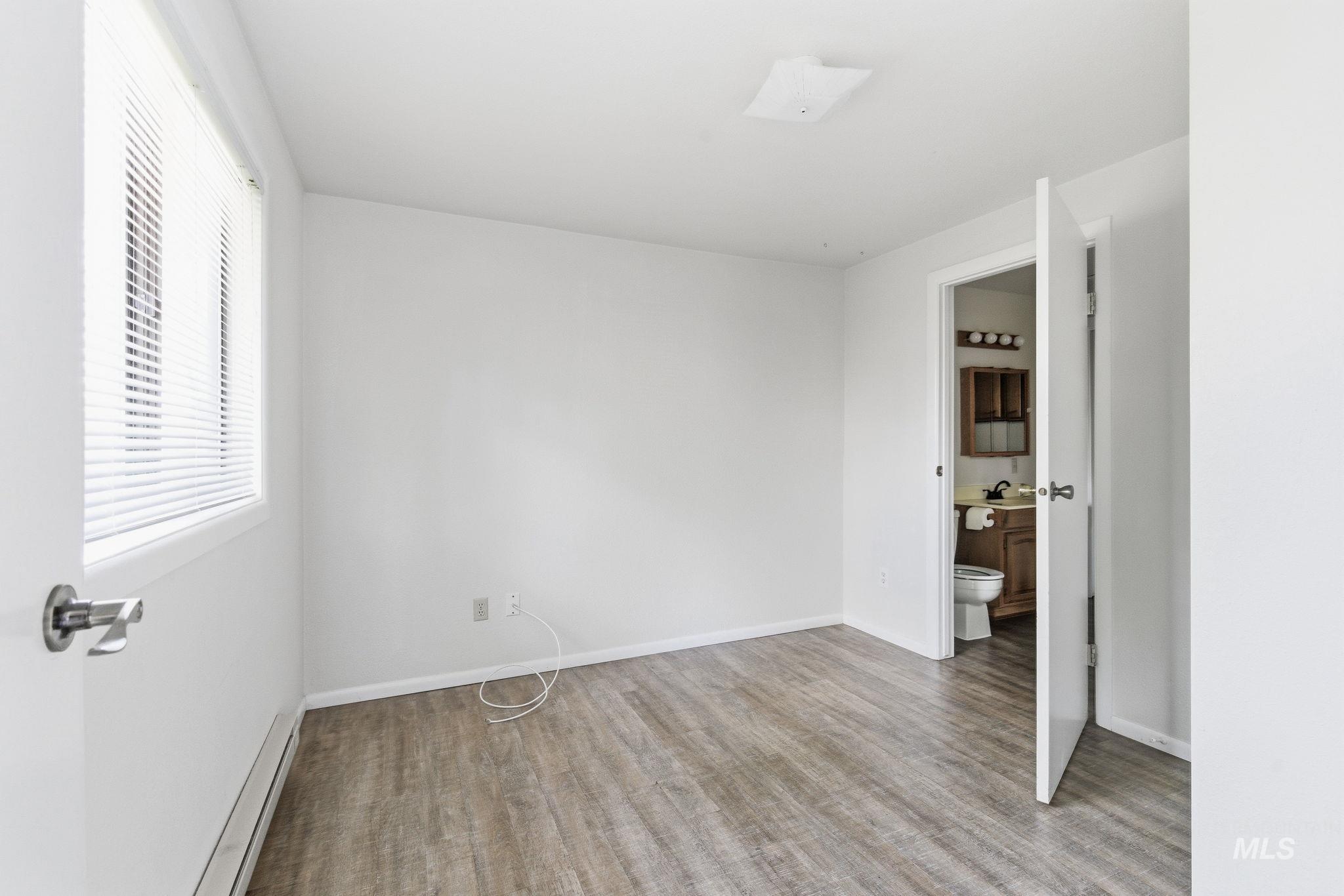 3911 S Constitution Way, Boise, Idaho 83706, 4 Bedrooms, 2 Bathrooms, Residential For Sale, Price $549,990, 98981264