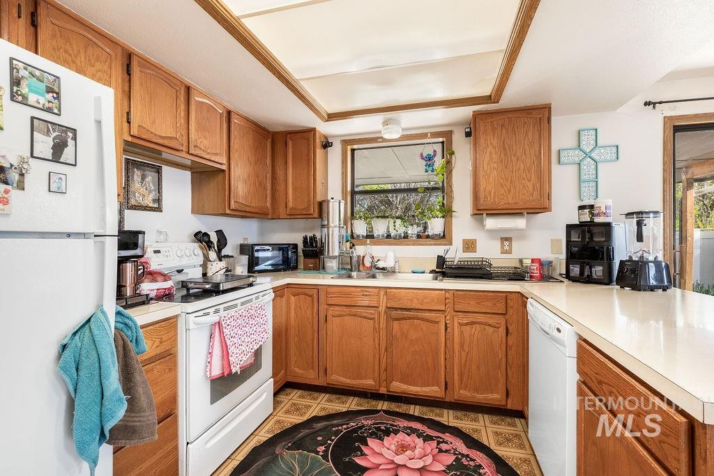 10162 Mesquite Lane, Boise, Idaho 83704, 2 Bedrooms, 2 Bathrooms, Residential For Sale, Price $279,990, 98981265