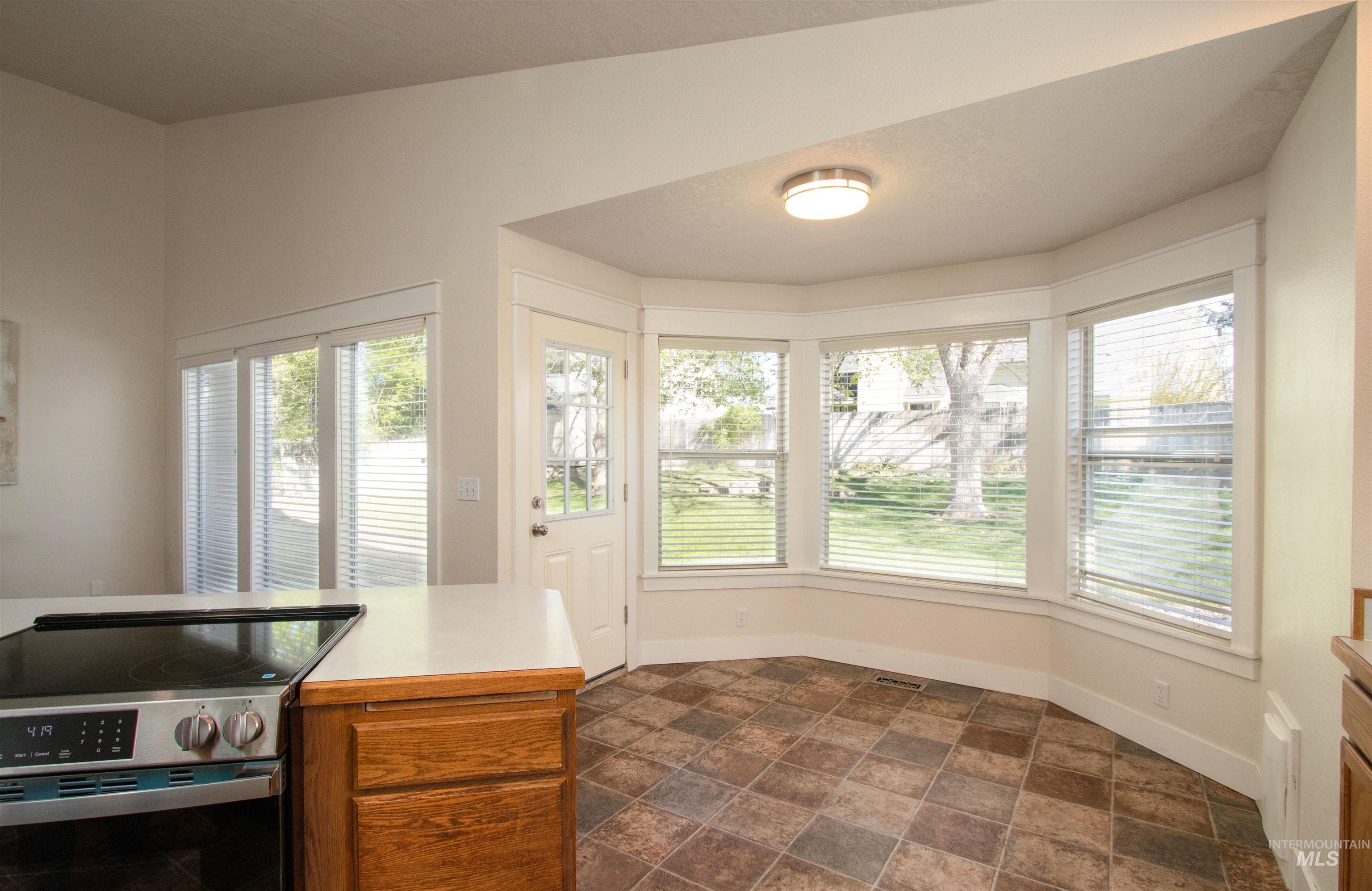 678 Stierman, Eagle, Idaho 83616-0000, 4 Bedrooms, 2.5 Bathrooms, Residential For Sale, Price $645,900, 98981269