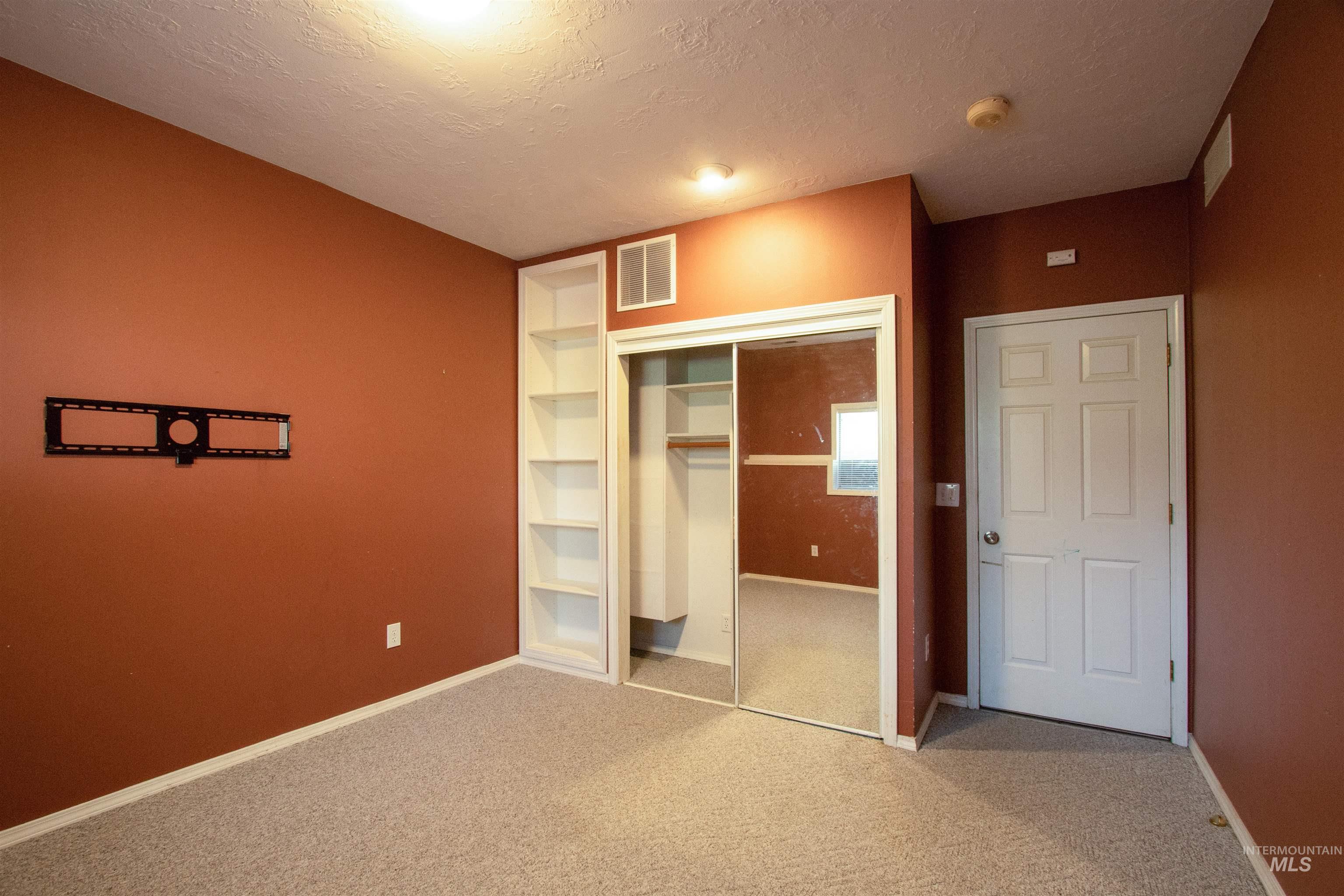 678 Stierman, Eagle, Idaho 83616-0000, 4 Bedrooms, 2.5 Bathrooms, Residential For Sale, Price $645,900, 98981269