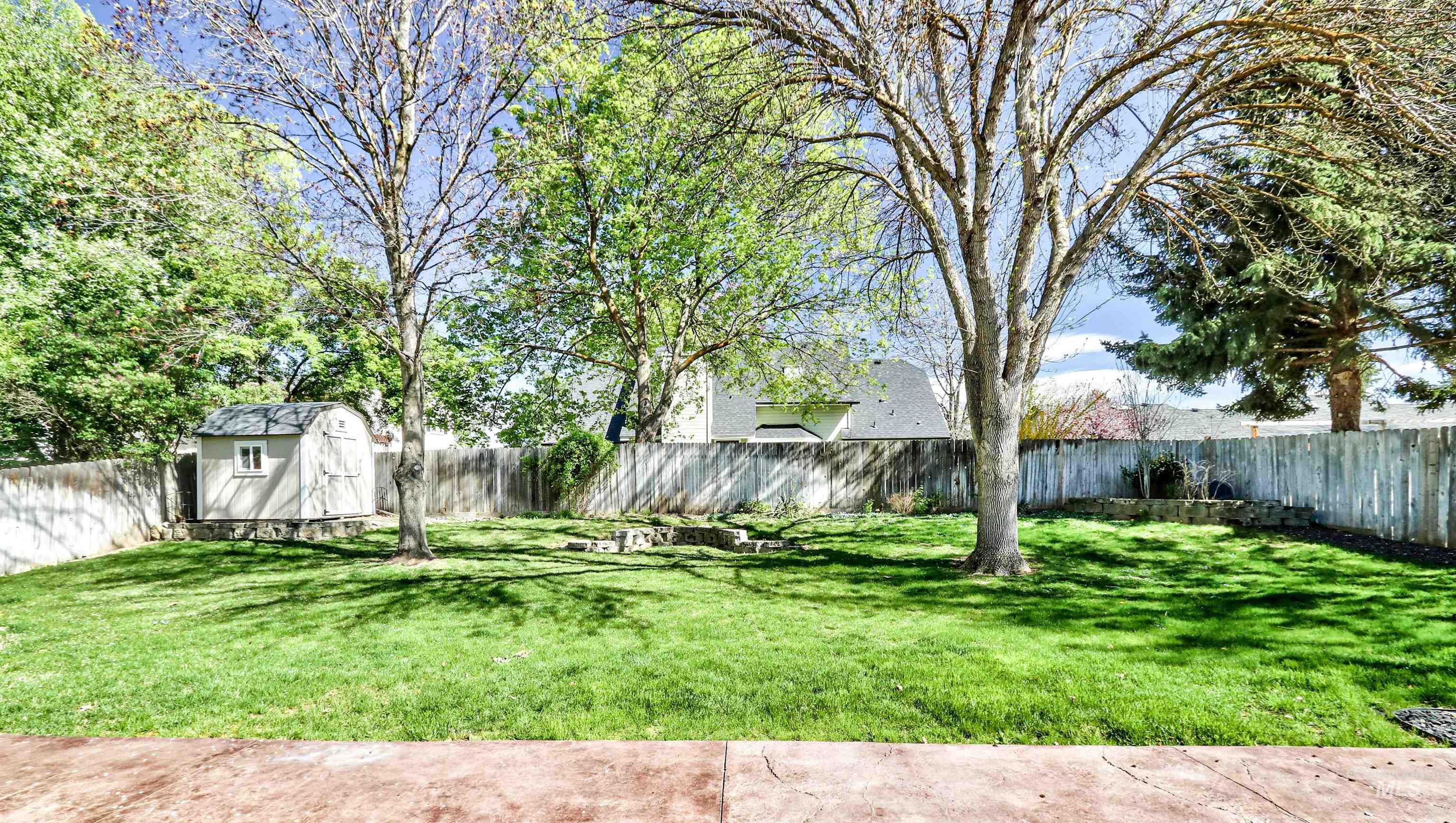678 Stierman, Eagle, Idaho 83616-0000, 4 Bedrooms, 2.5 Bathrooms, Residential For Sale, Price $645,900, 98981269